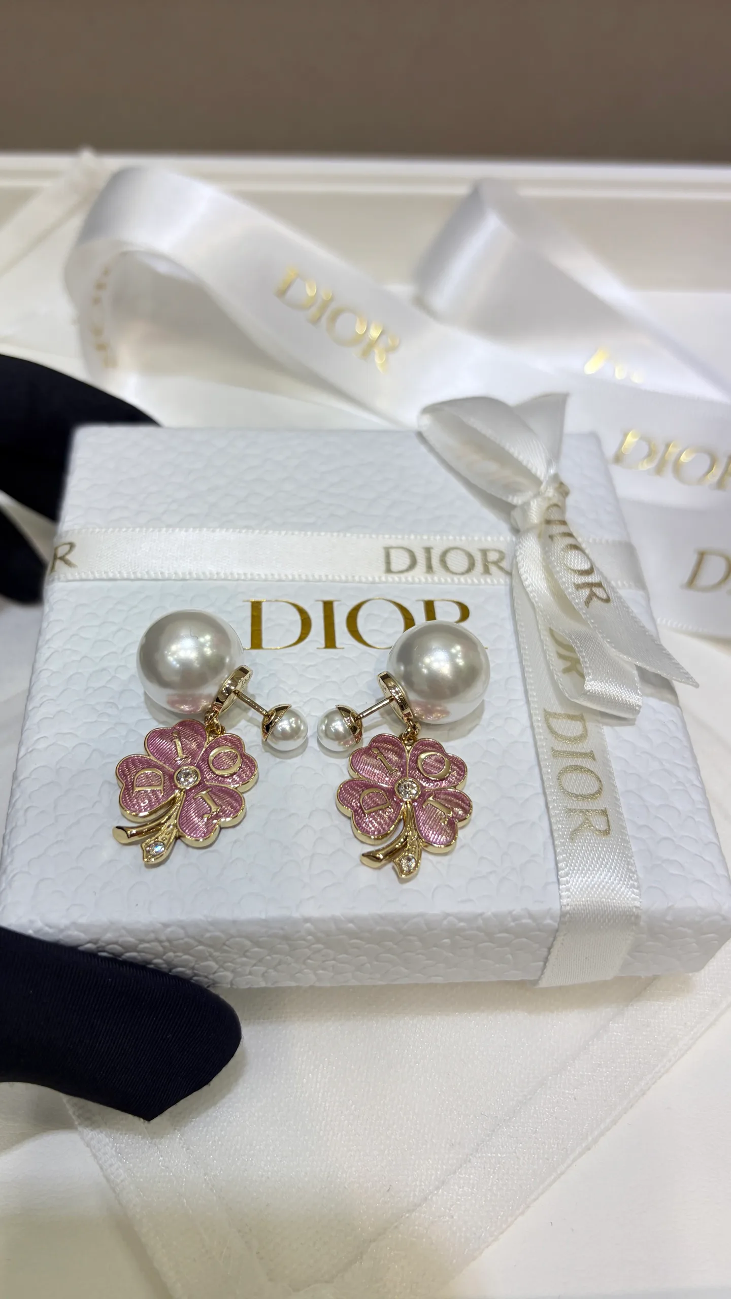 Бижутерия Christian Dior 18123123