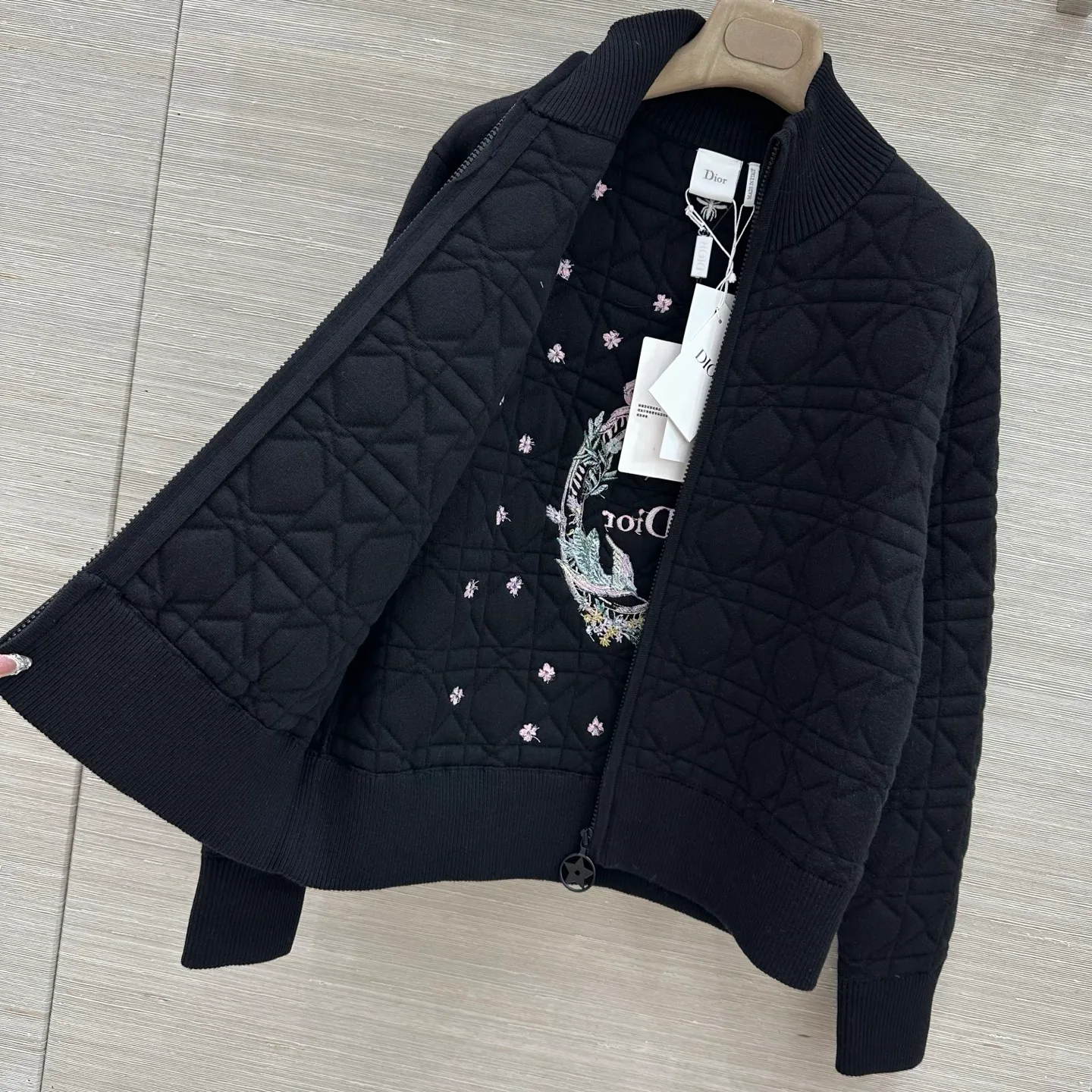 Куртки И Пуховики Женские Christian Dior 18175859