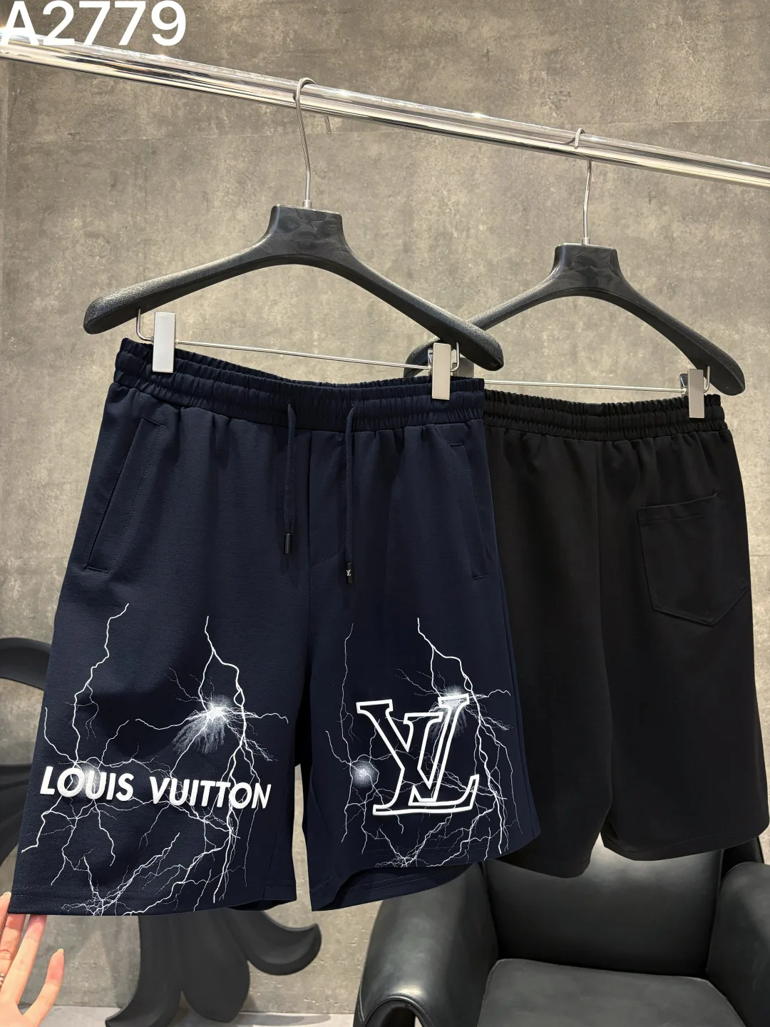 Шорты Мужские Louis Vuitton 11457752