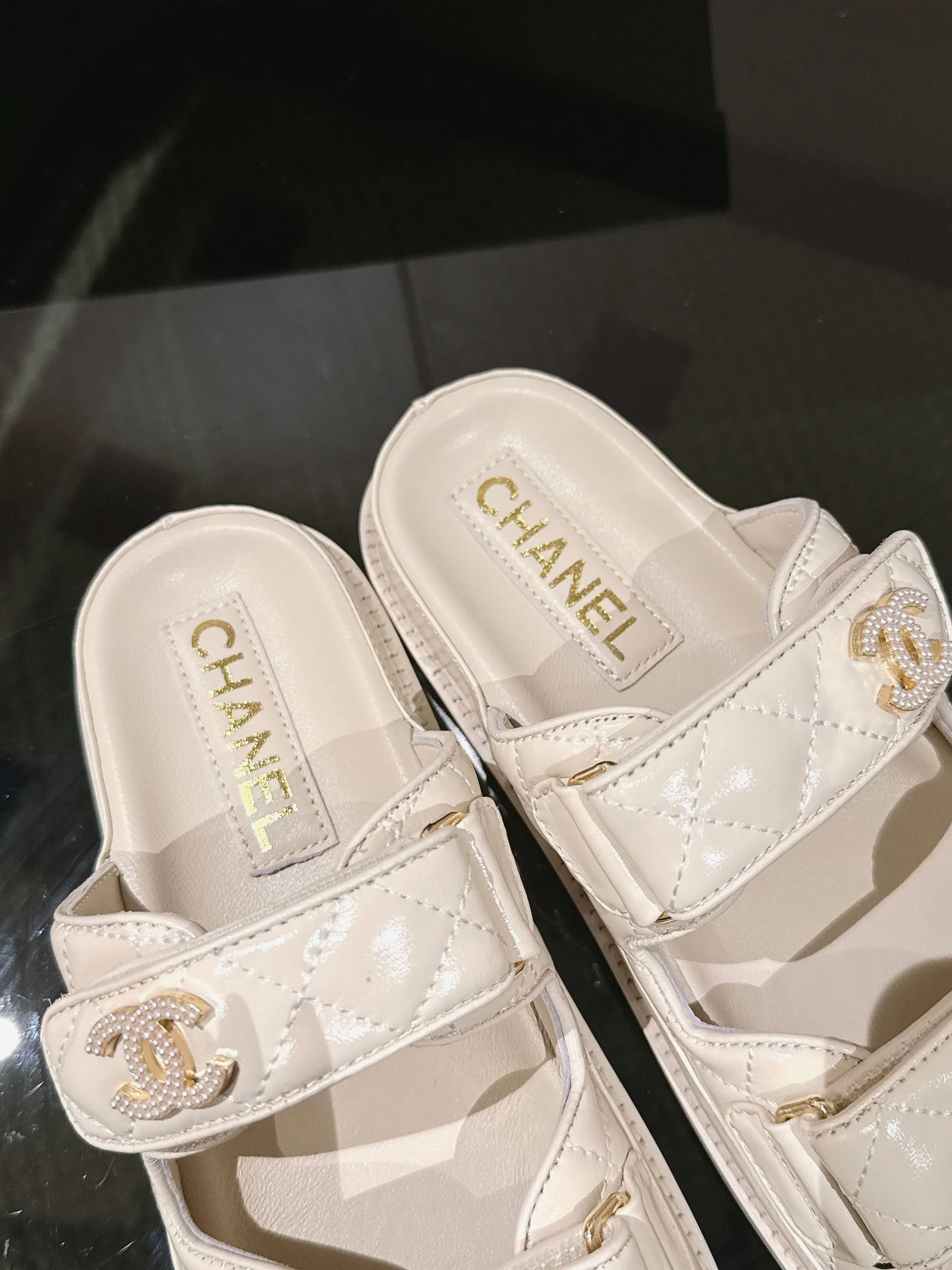 Сандалии Женские Chanel 11353659