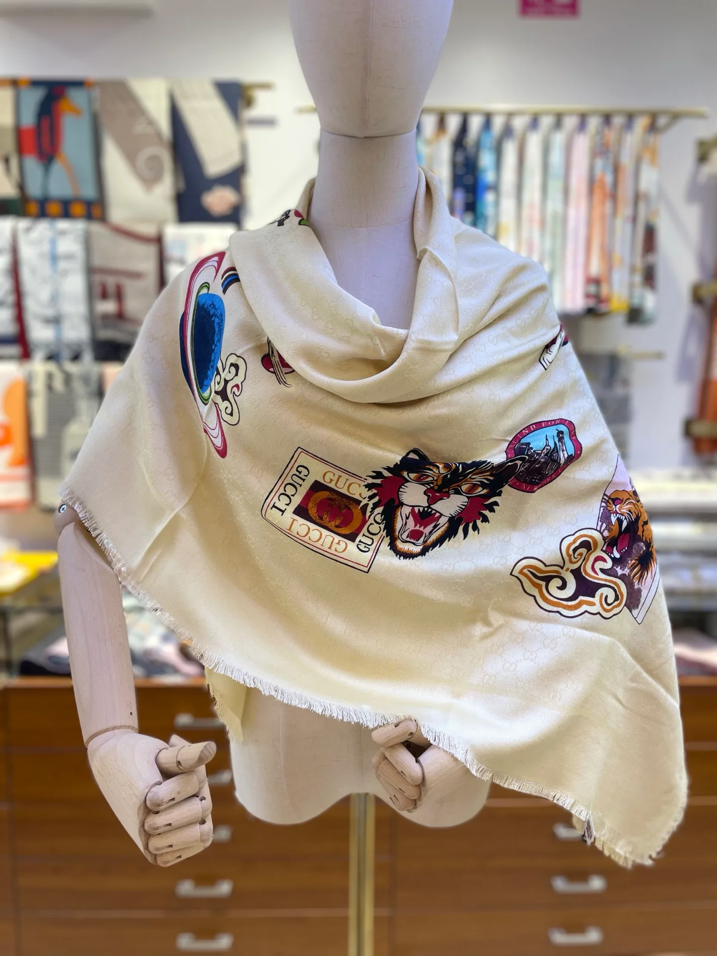 Шарфы Gucci 4874450