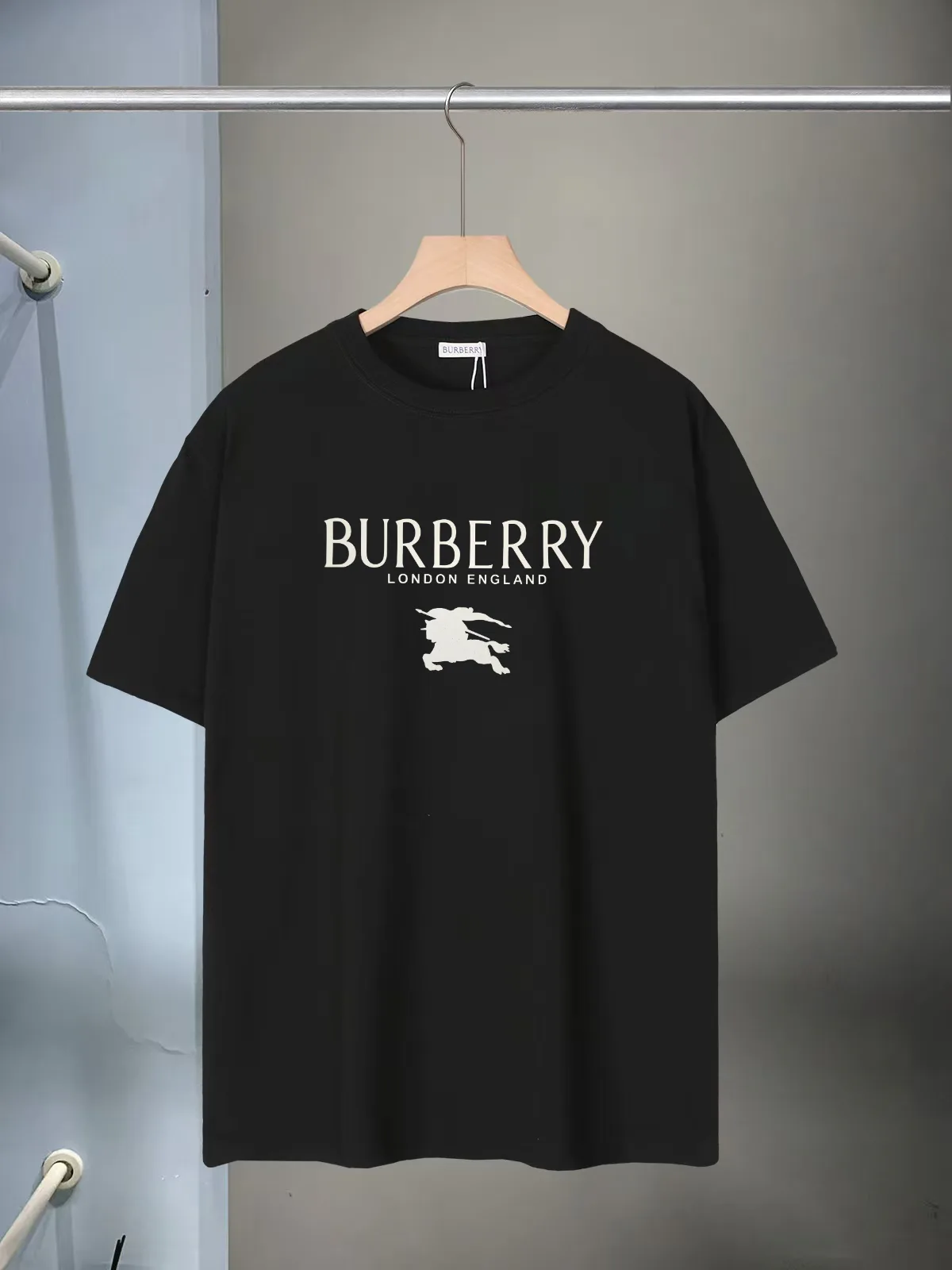 Футболки Женские Burberry 799778