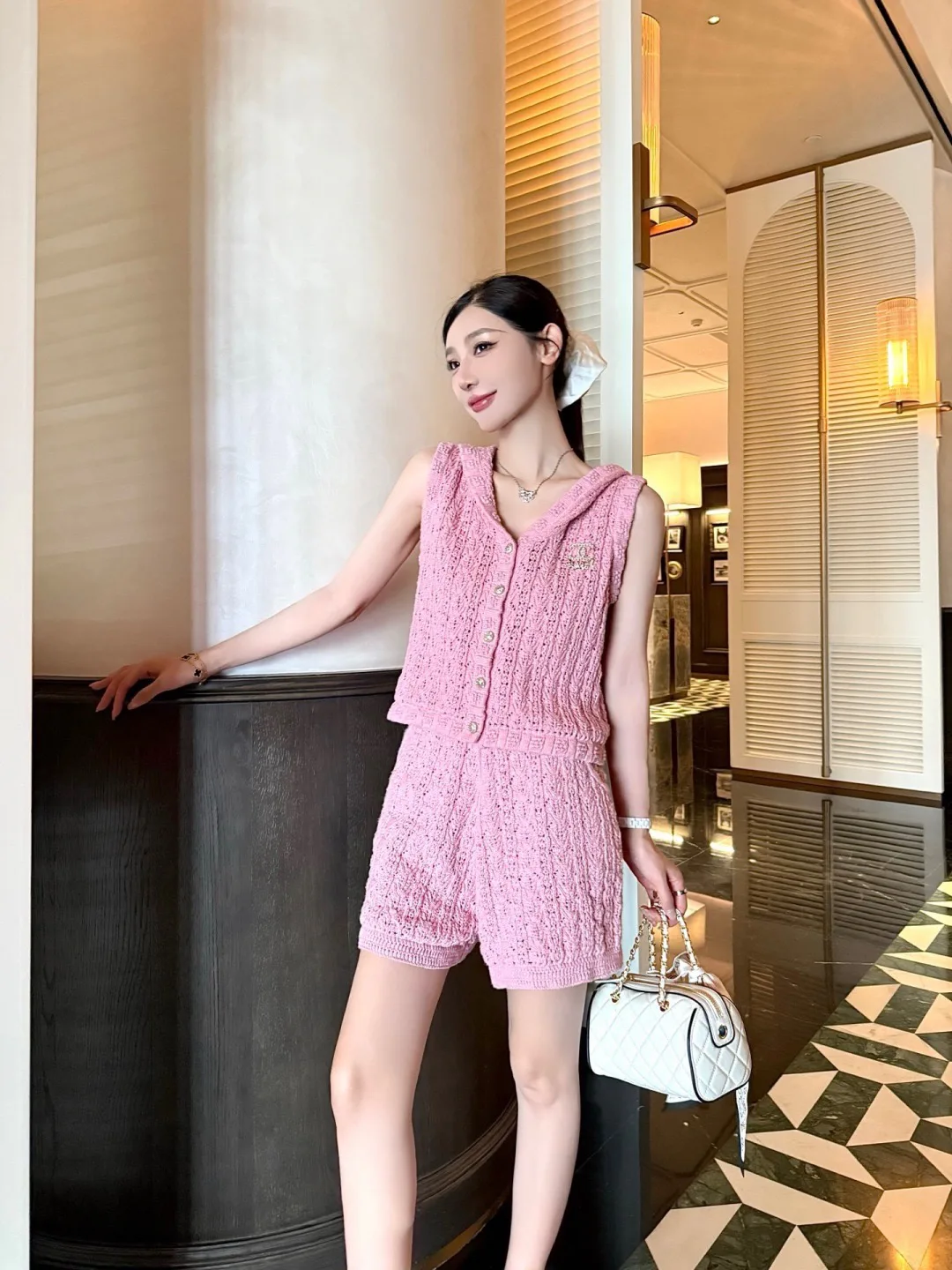 Топы Женские Chanel 11505214