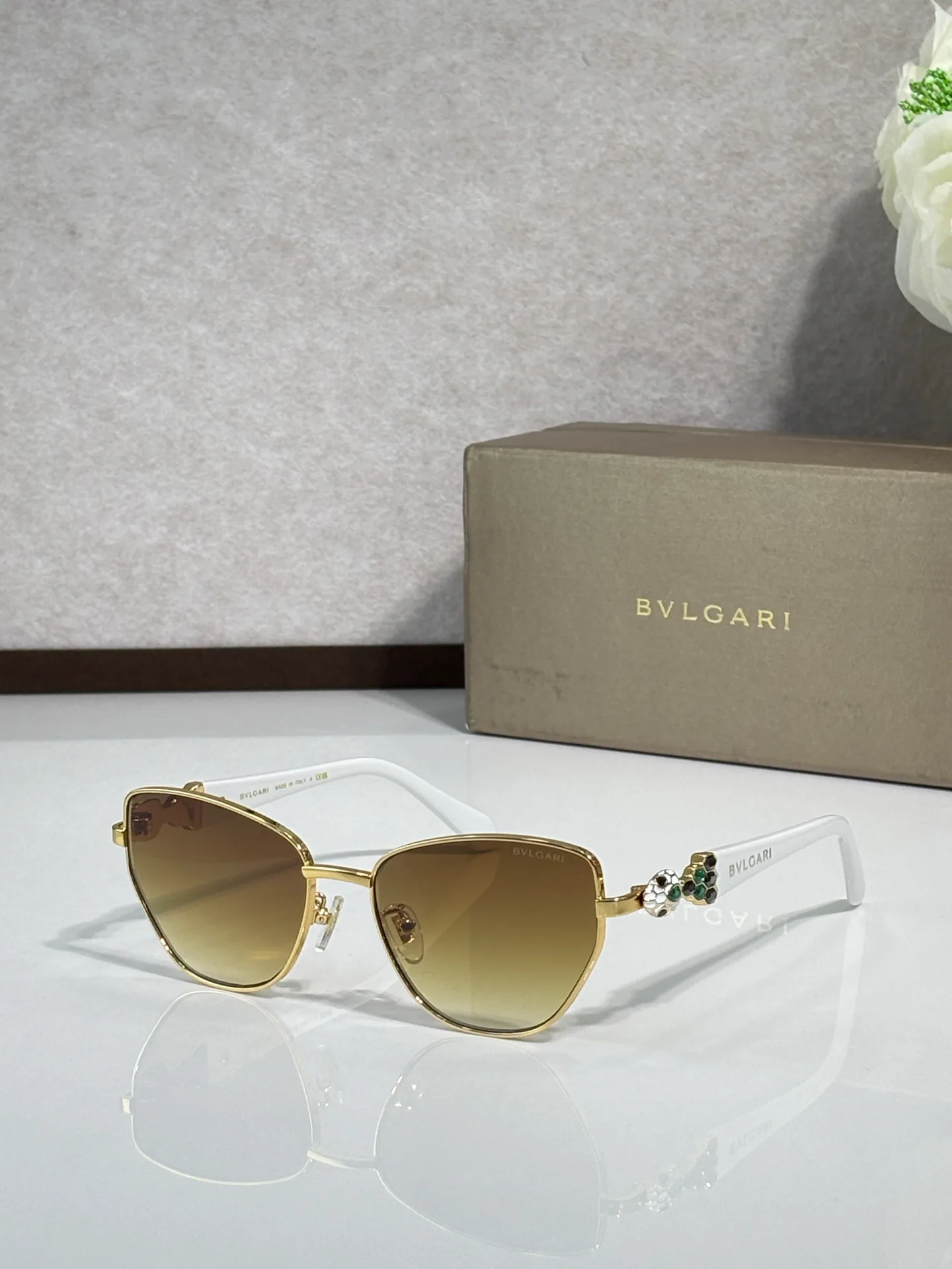 Очки Bvlgari 18642716