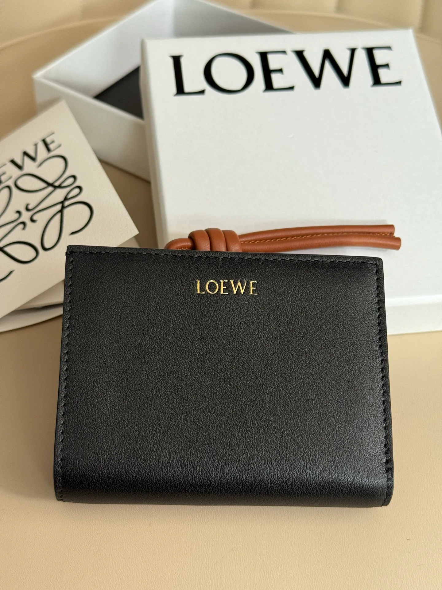 Клатчи Женские Loewe 18906585