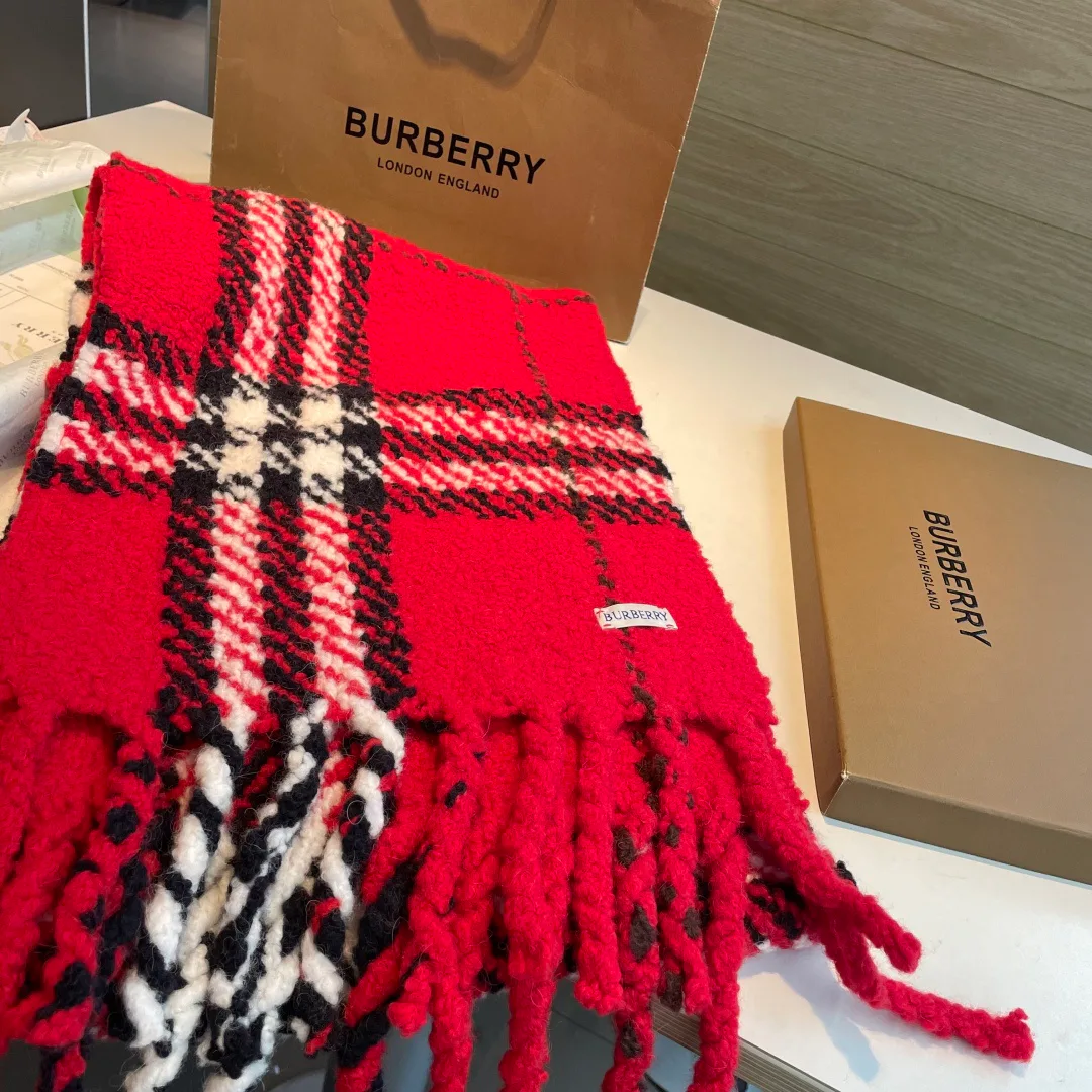 Шарфы Burberry 1701255
