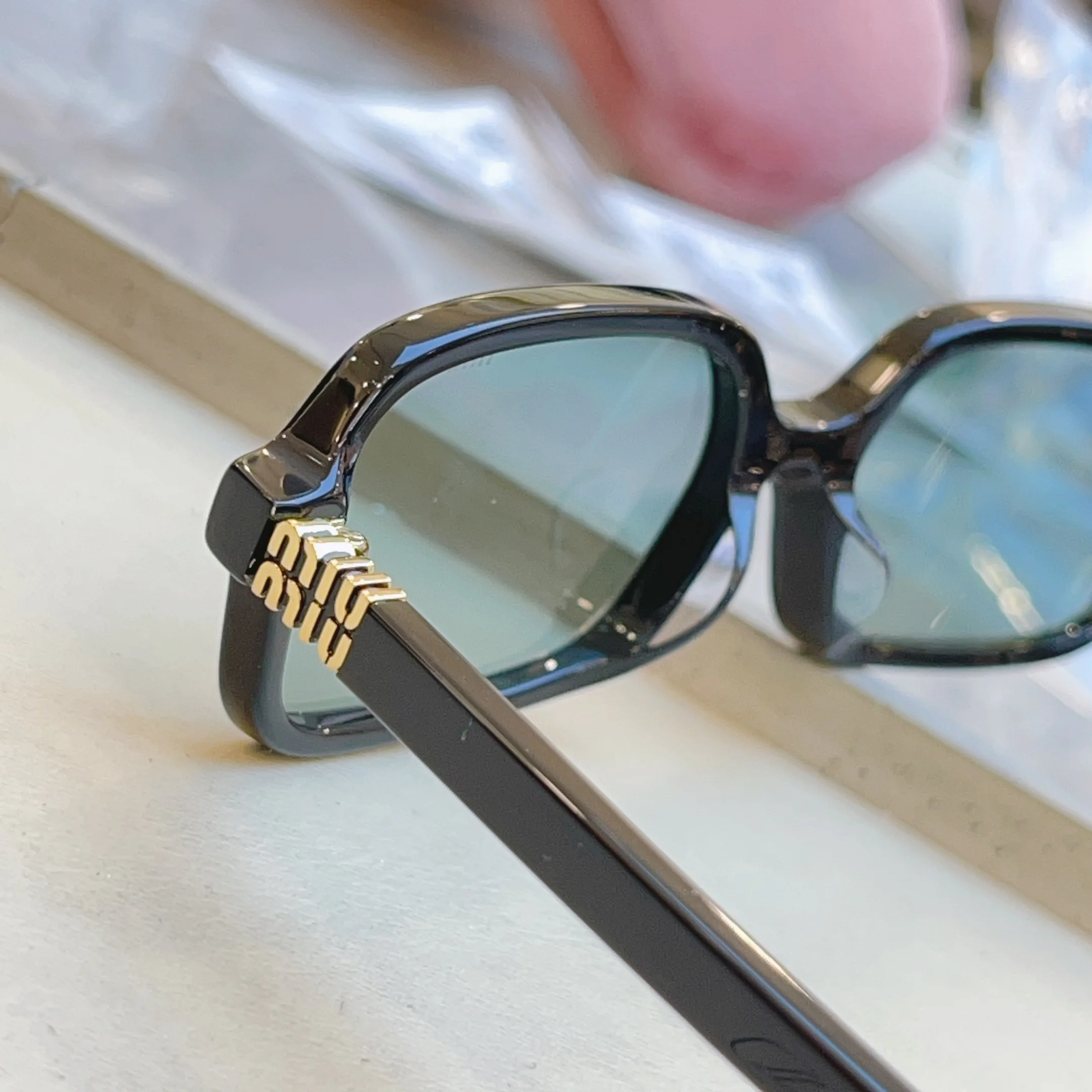 Очки Miu Miu 17529369