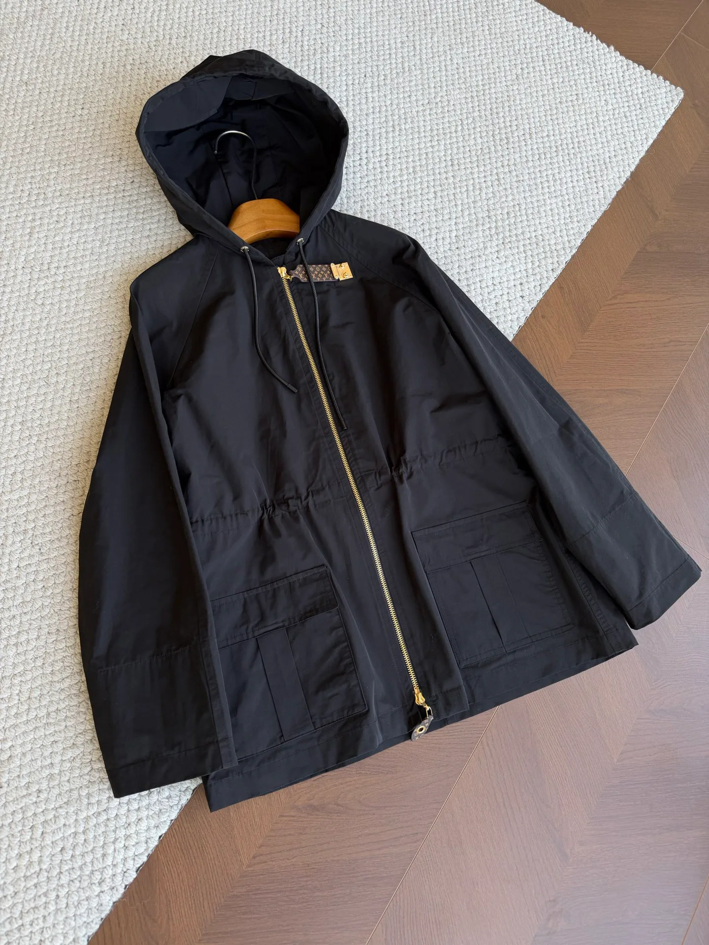 Брюки Женские Louis Vuitton 11407514