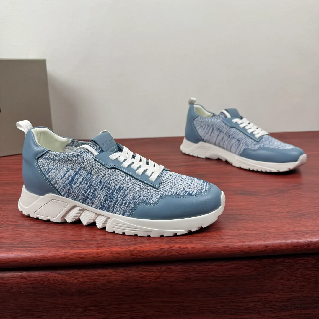 Кроссовки Мужские Armani 11917314