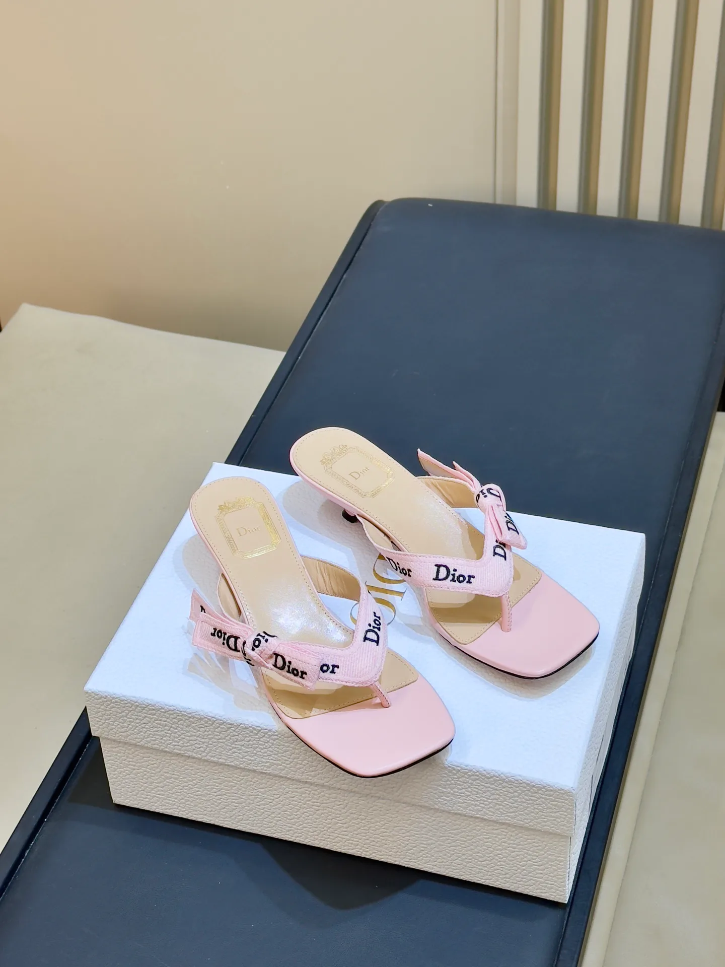Босоножки Женские Christian Dior 18073531