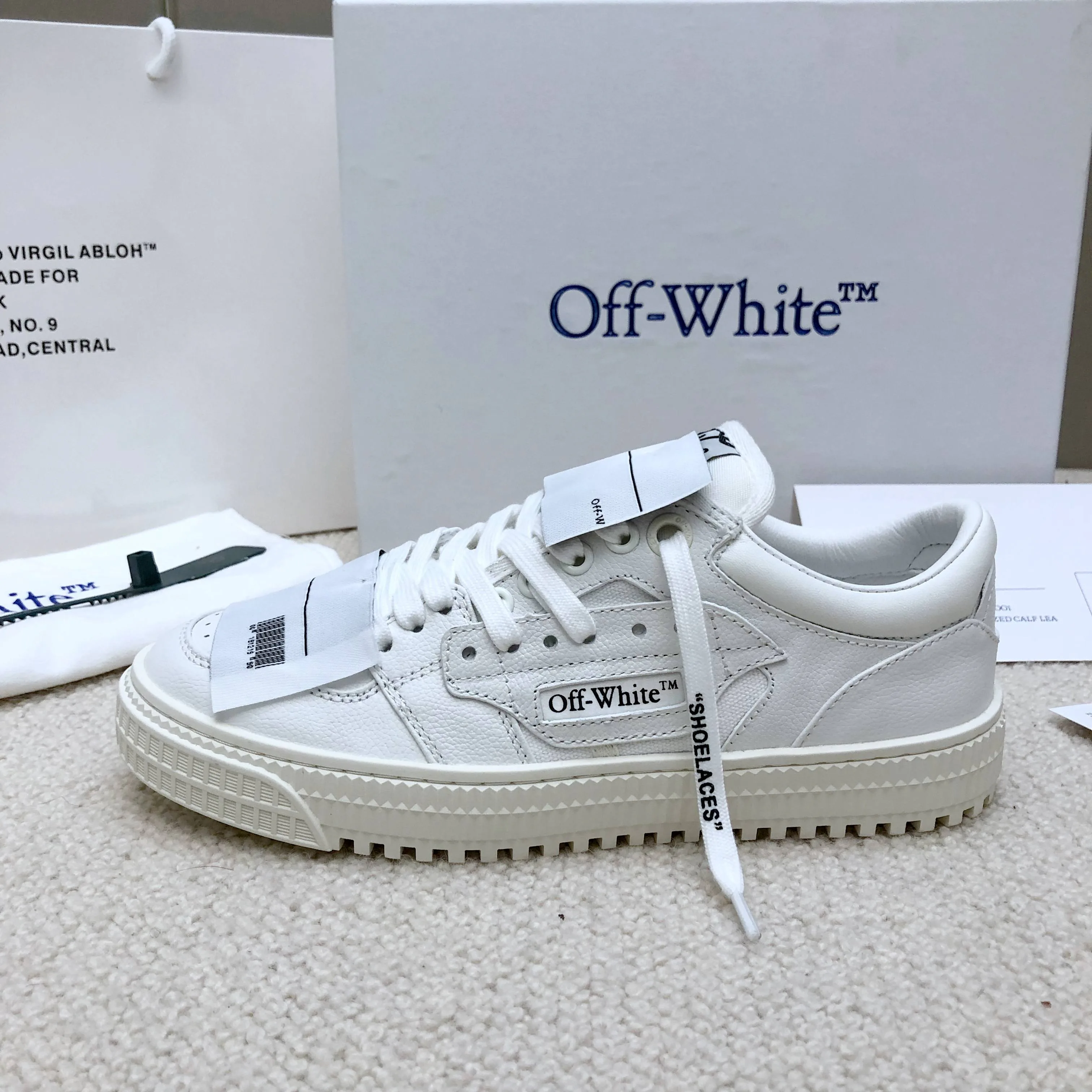 Кроссовки Женские Off-White 18158684