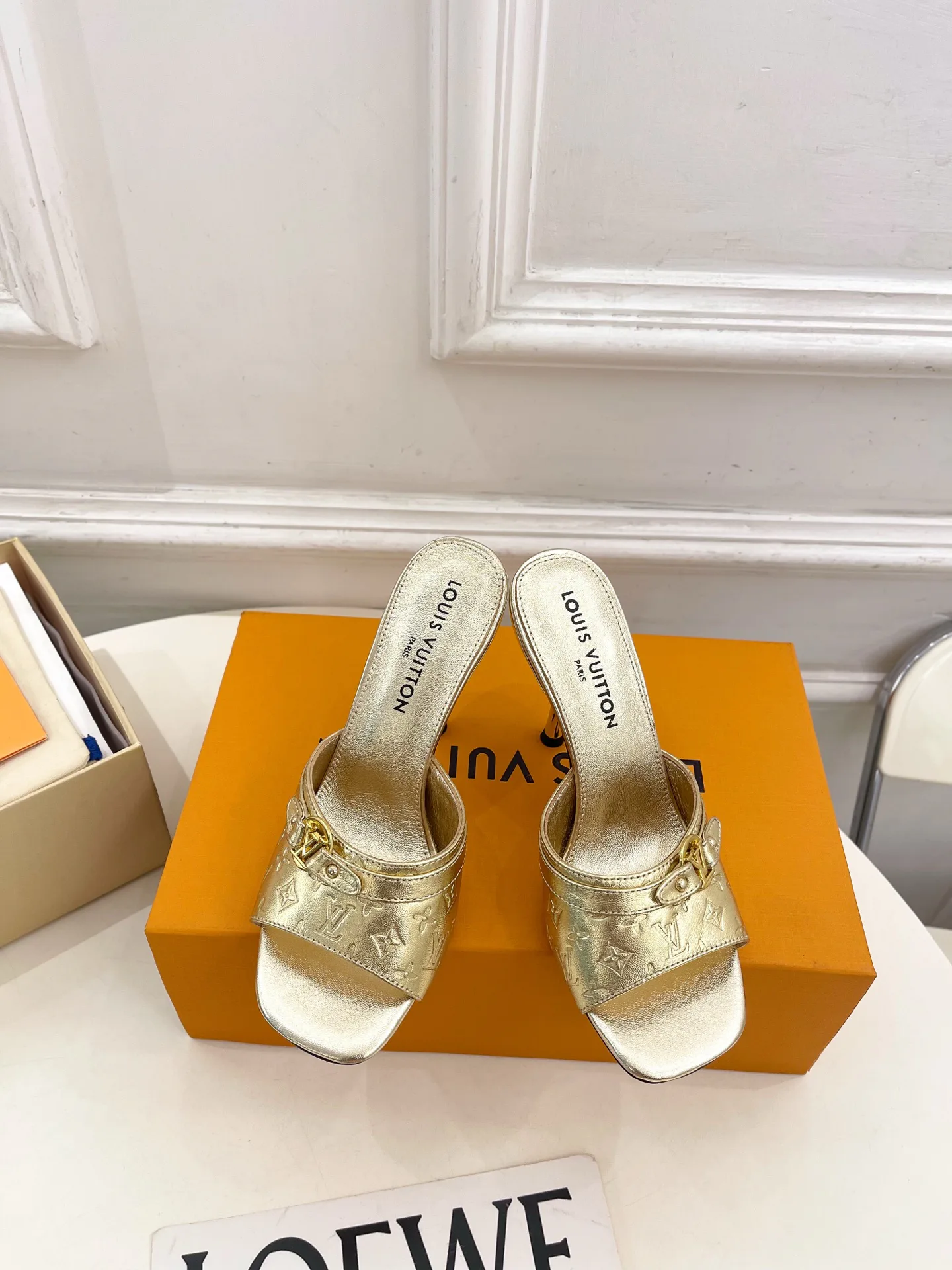 Босоножки Женские Louis Vuitton 496215