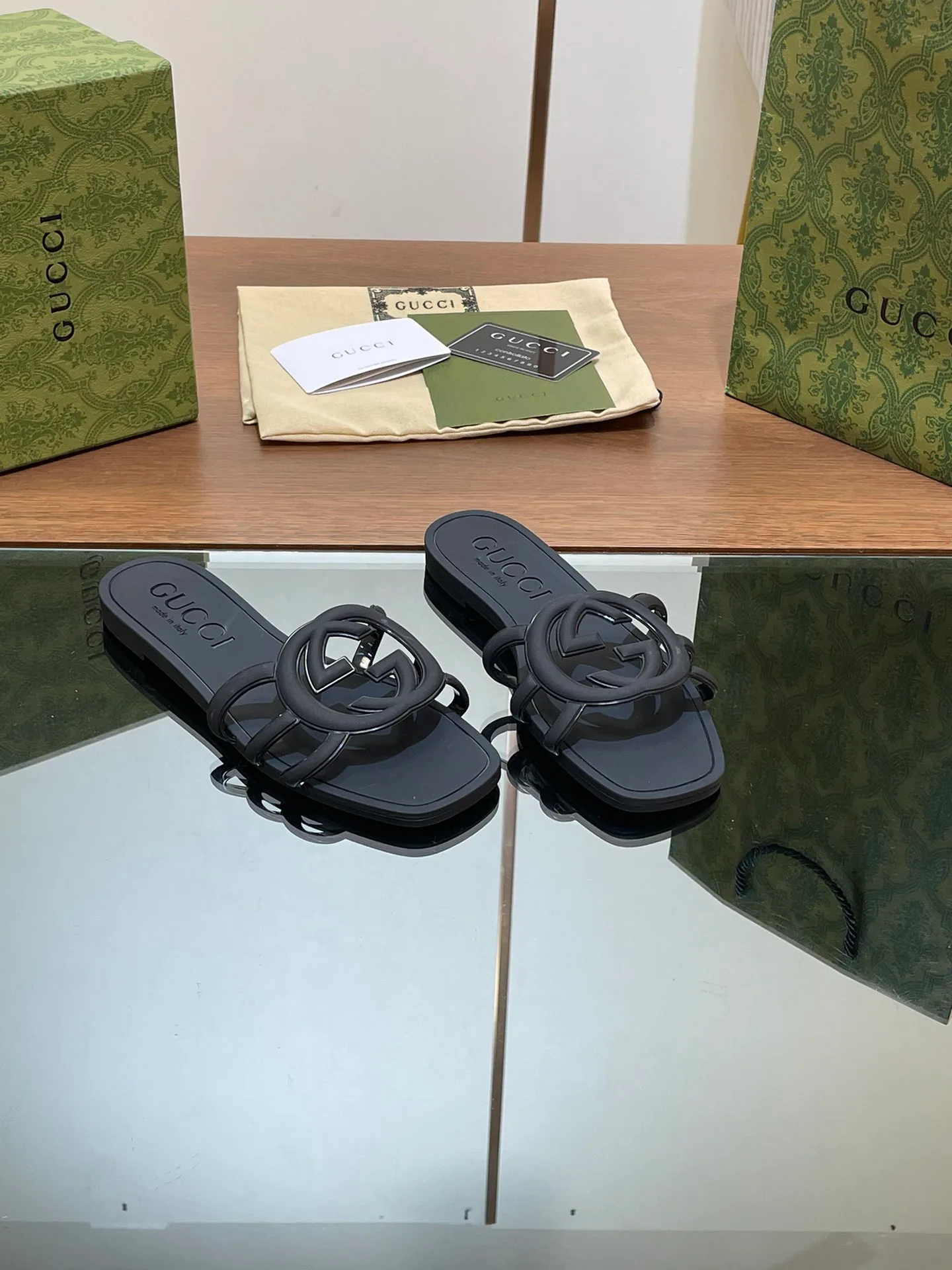 Шлепанцы Женские Gucci 15266