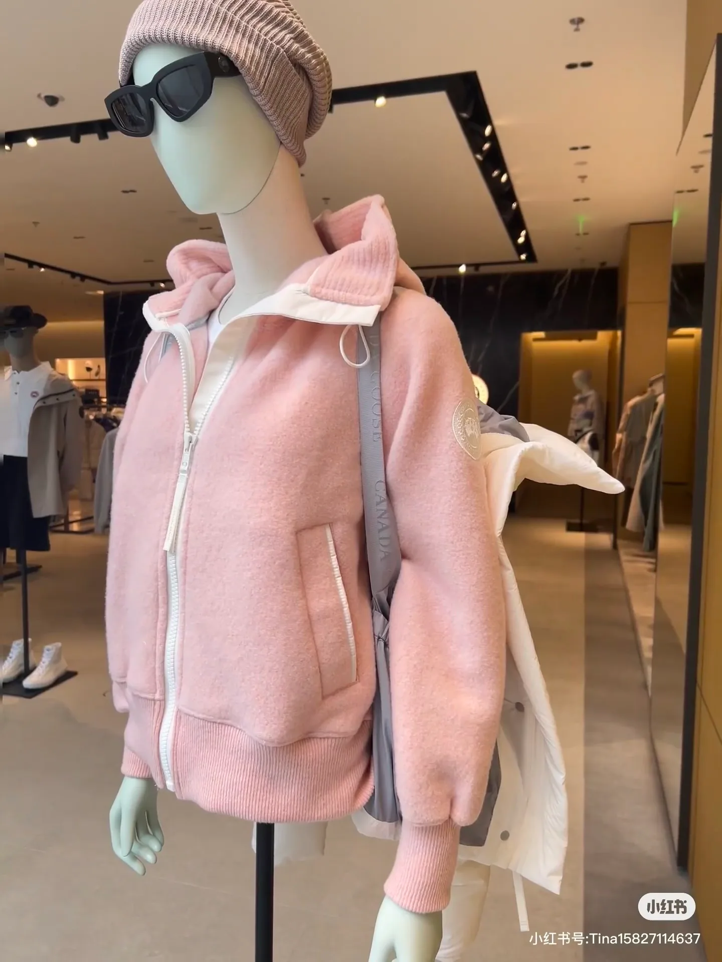 Куртки И Пуховики Женские Canada Goose 138314