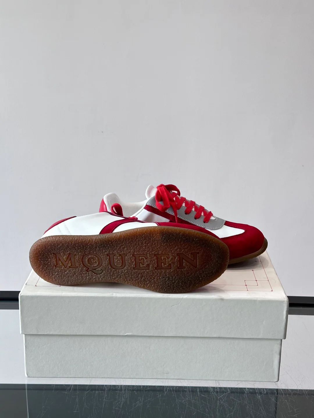 Кроссовки Женские Alexander Mcqueen 11170722