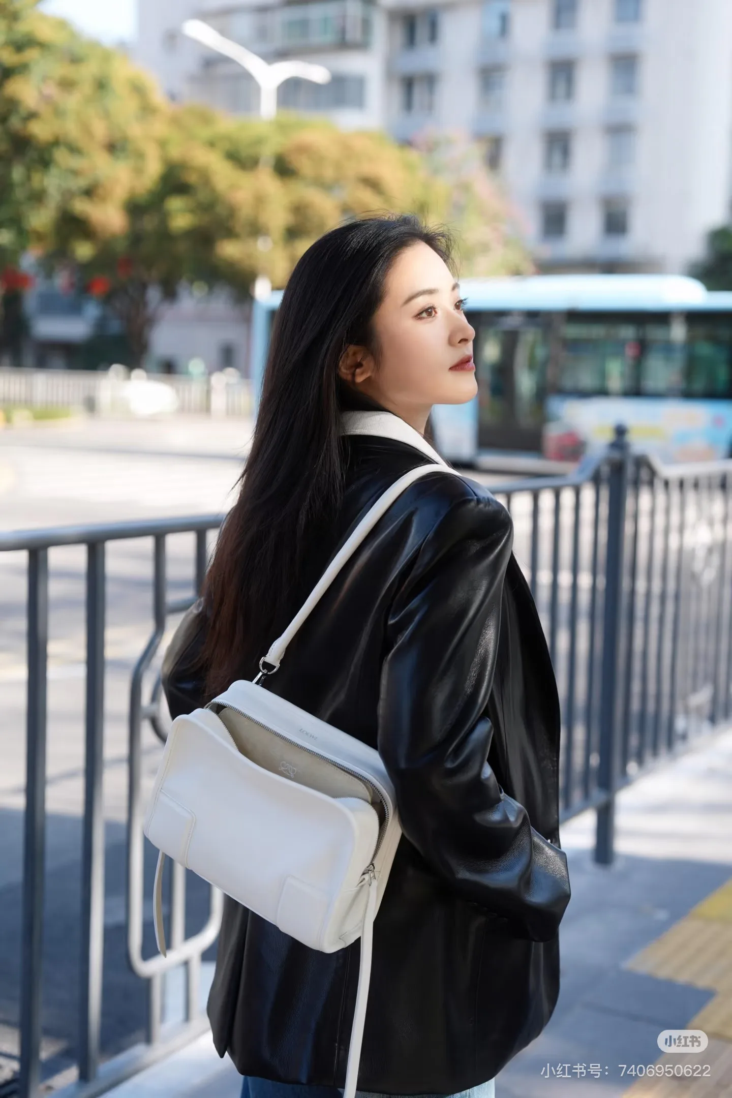 Классические Сумки Женские Loewe 11892164