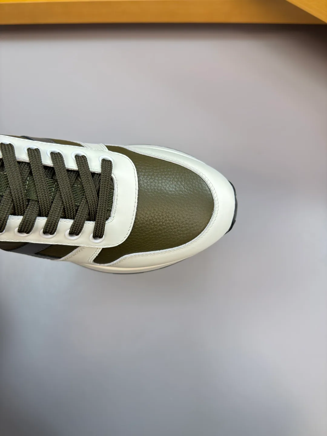 Кроссовки Женские Hermes 3949343