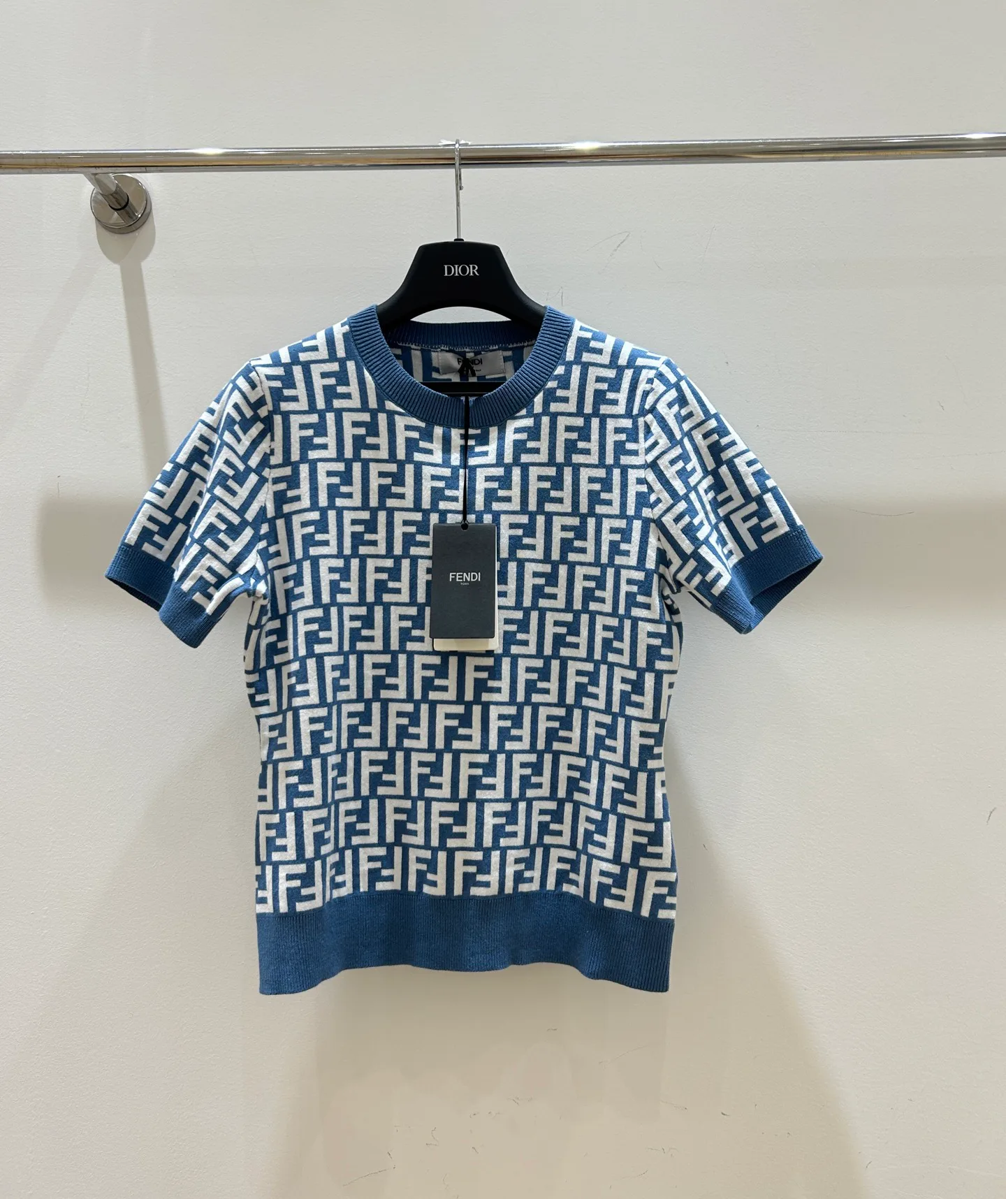 Футболки Женские Fendi 19128