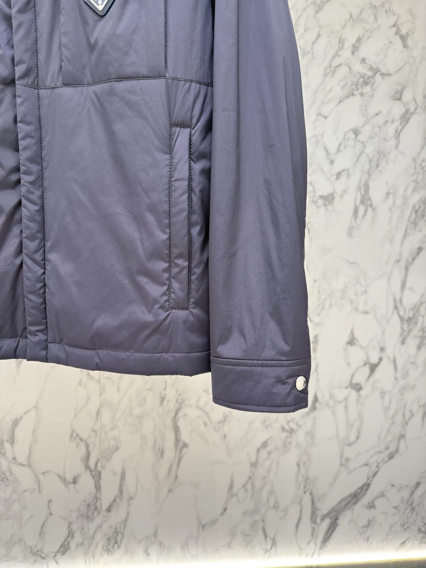Куртки И Пуховики Женские Prada 18178420