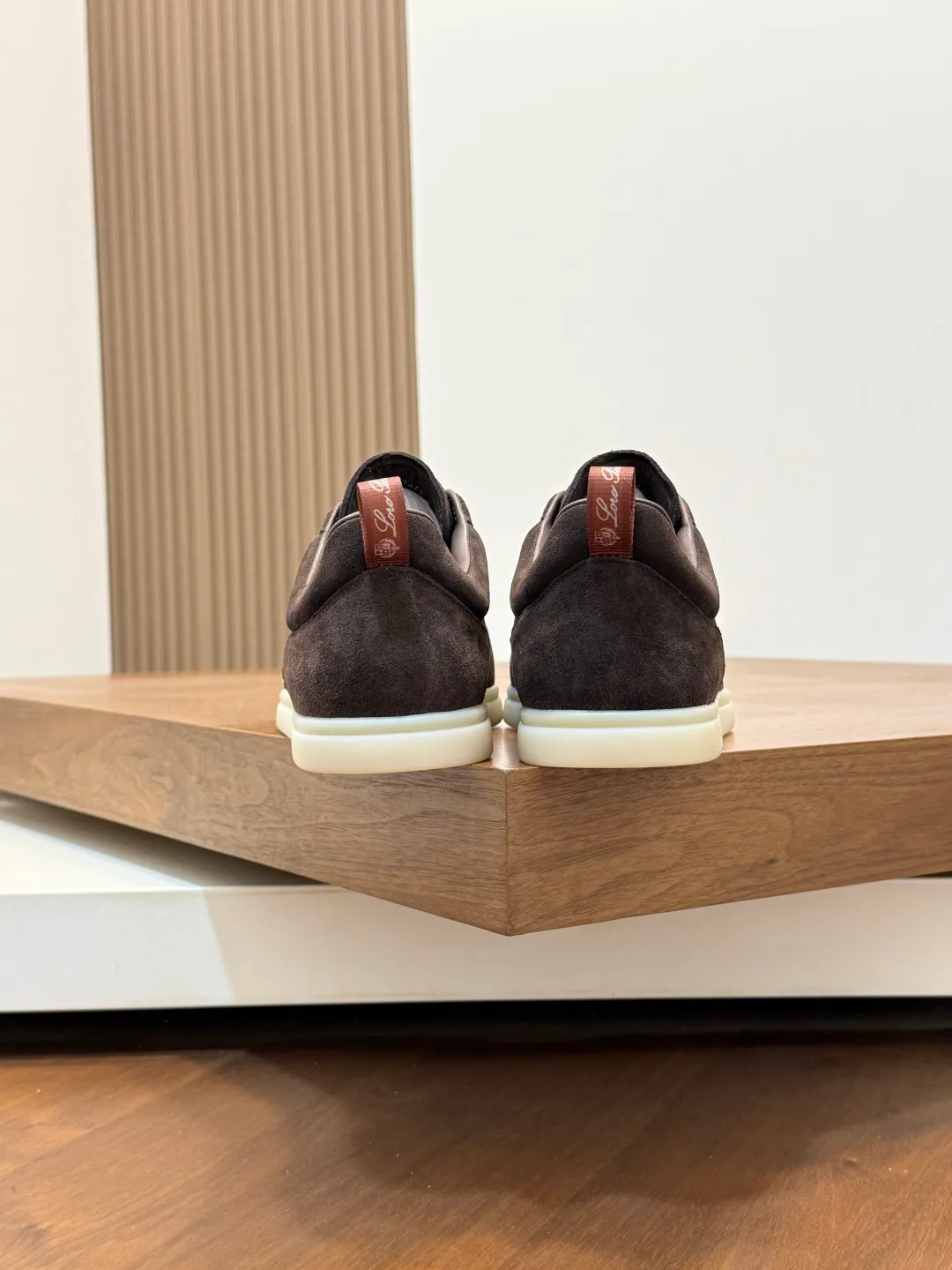 Кроссовки Мужские Loro Piana 18743969