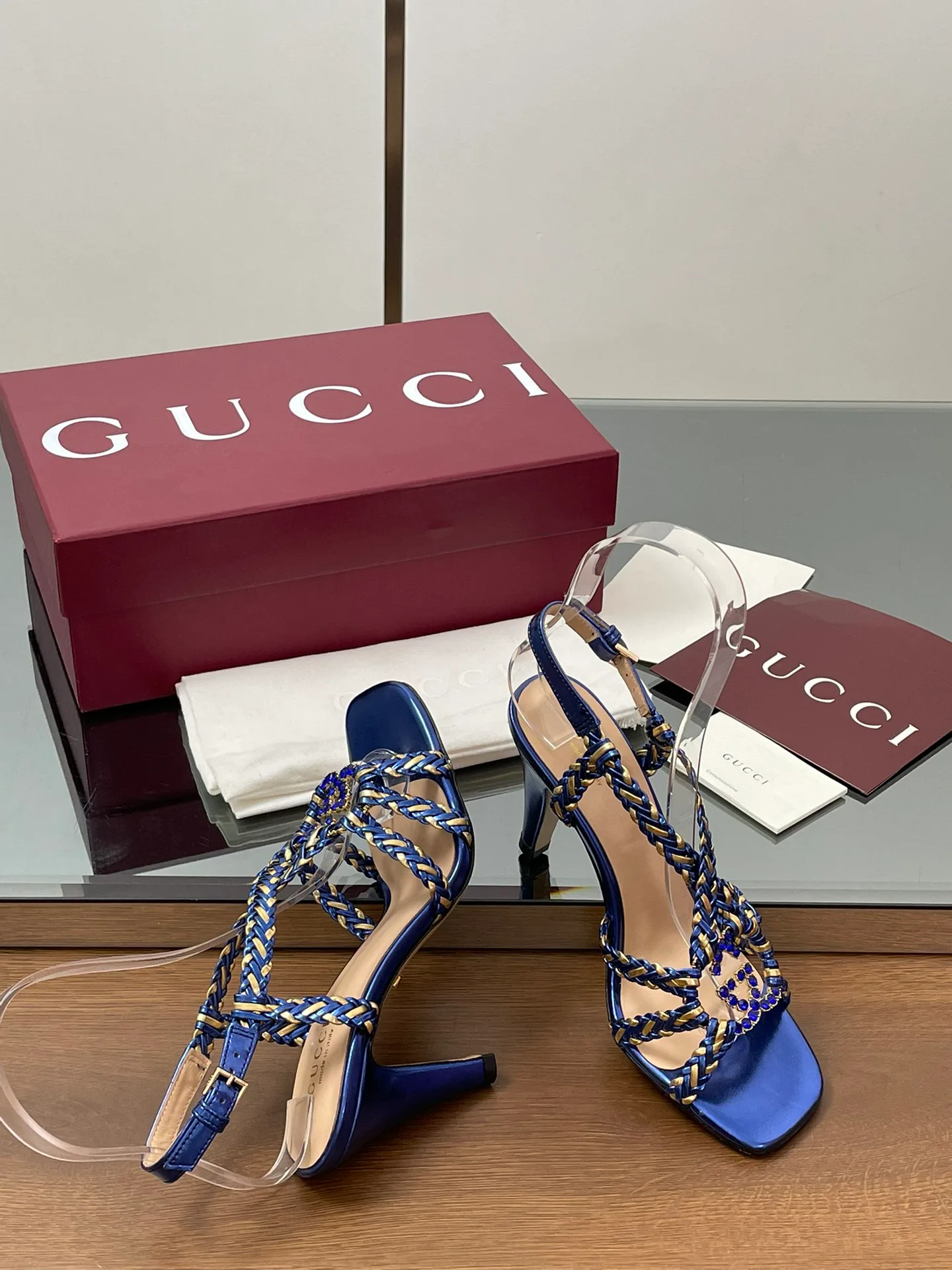 Босоножки Женские Gucci 11507554
