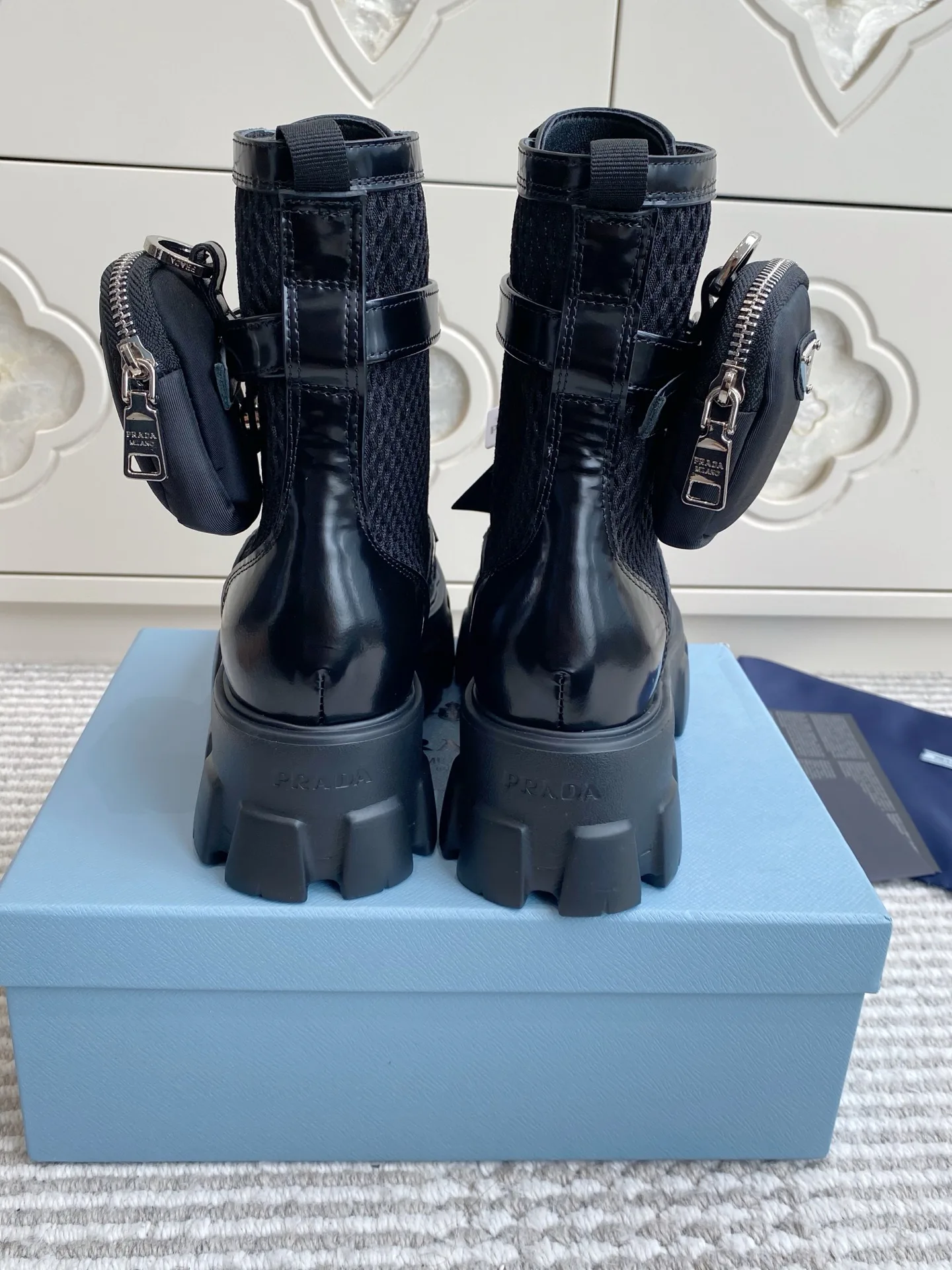 Ботинки Женские Prada 13268623