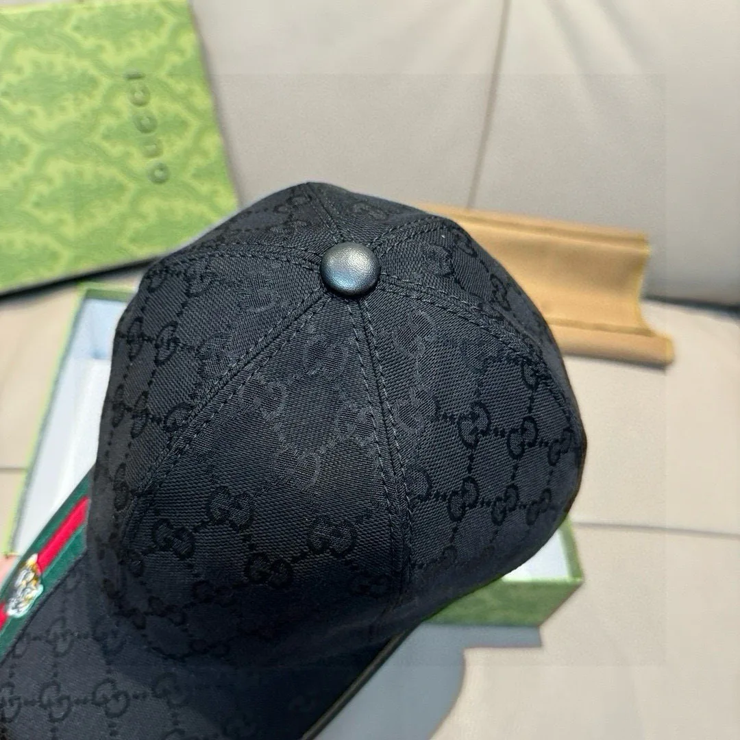 Головные Уборы Gucci 17604855