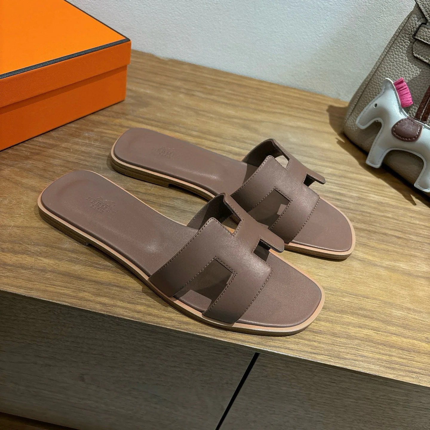 Шлепанцы Женские Hermes 396975