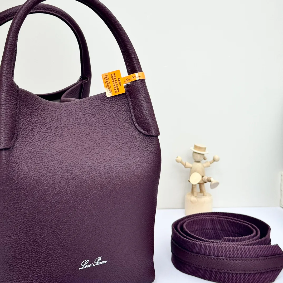 Классические Сумки Женские Loro Piana 11472603