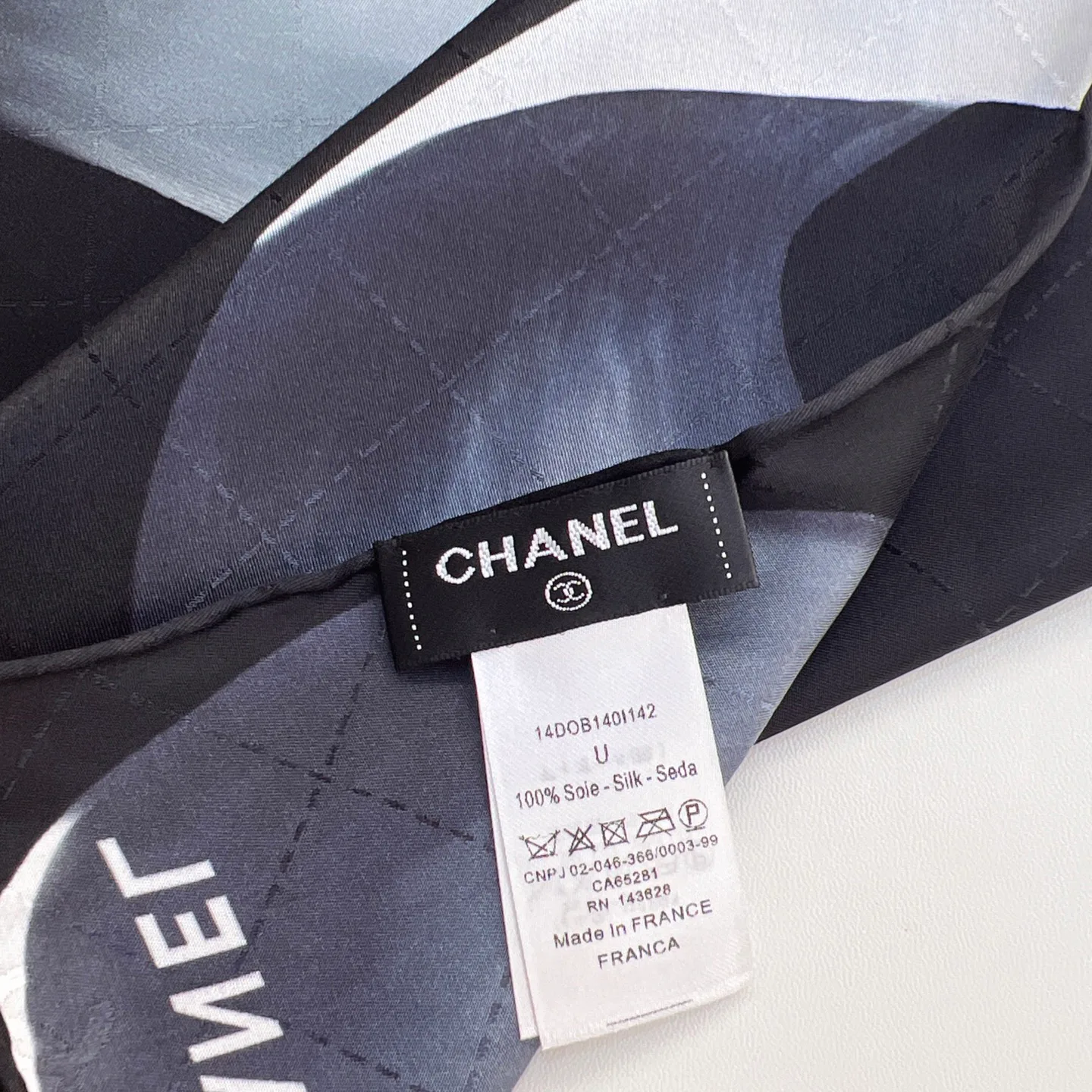 Платки Chanel 13575383