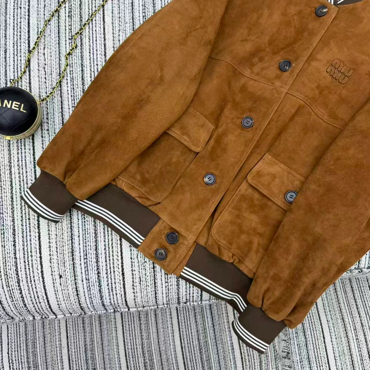 Кожаные Куртки И Дублёнки Женские Miu Miu 11520115