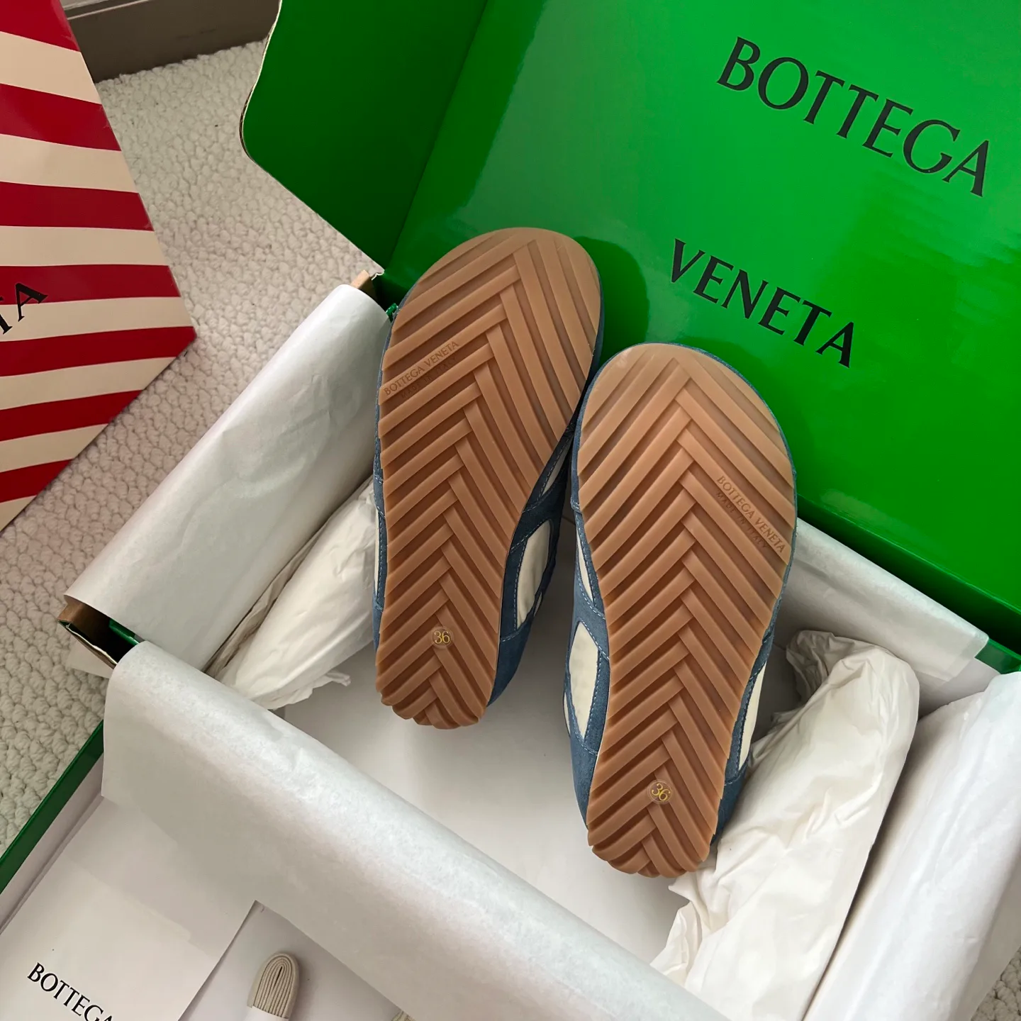 Кроссовки Женские Bottega Veneta 11565969