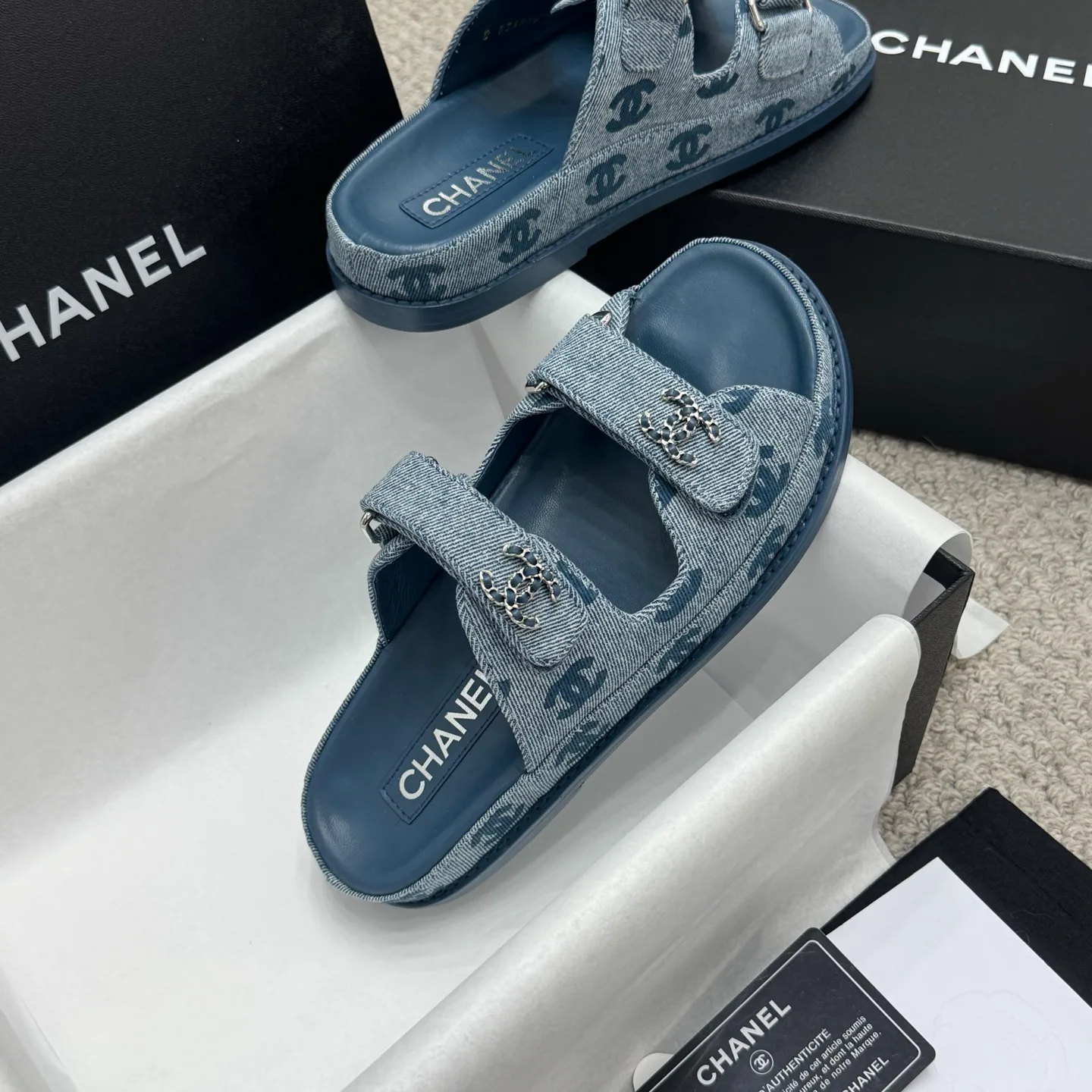 Шлепанцы Женские Chanel 24490