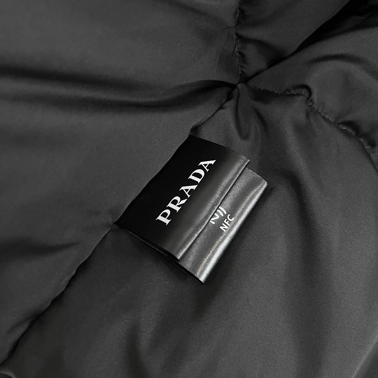 Куртки И Пуховики Женские Prada 783029