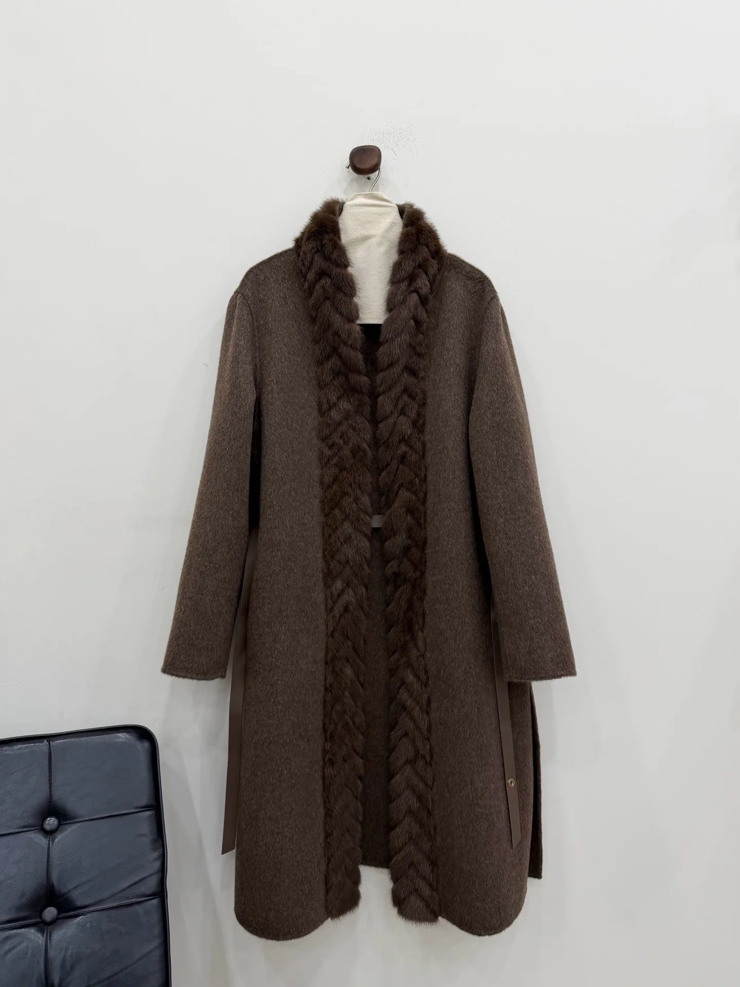 Пальто Женские Loro Piana 18277660