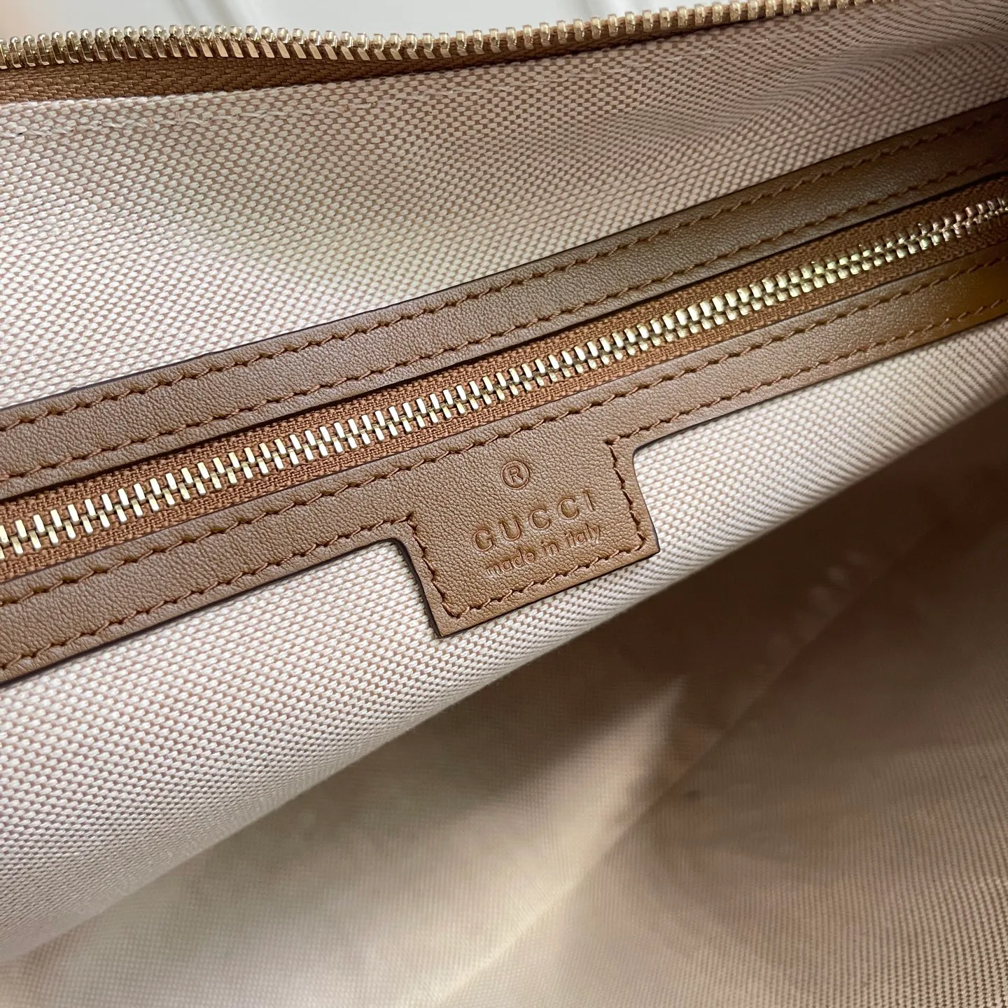 Классические Сумки Женские Gucci 13558855