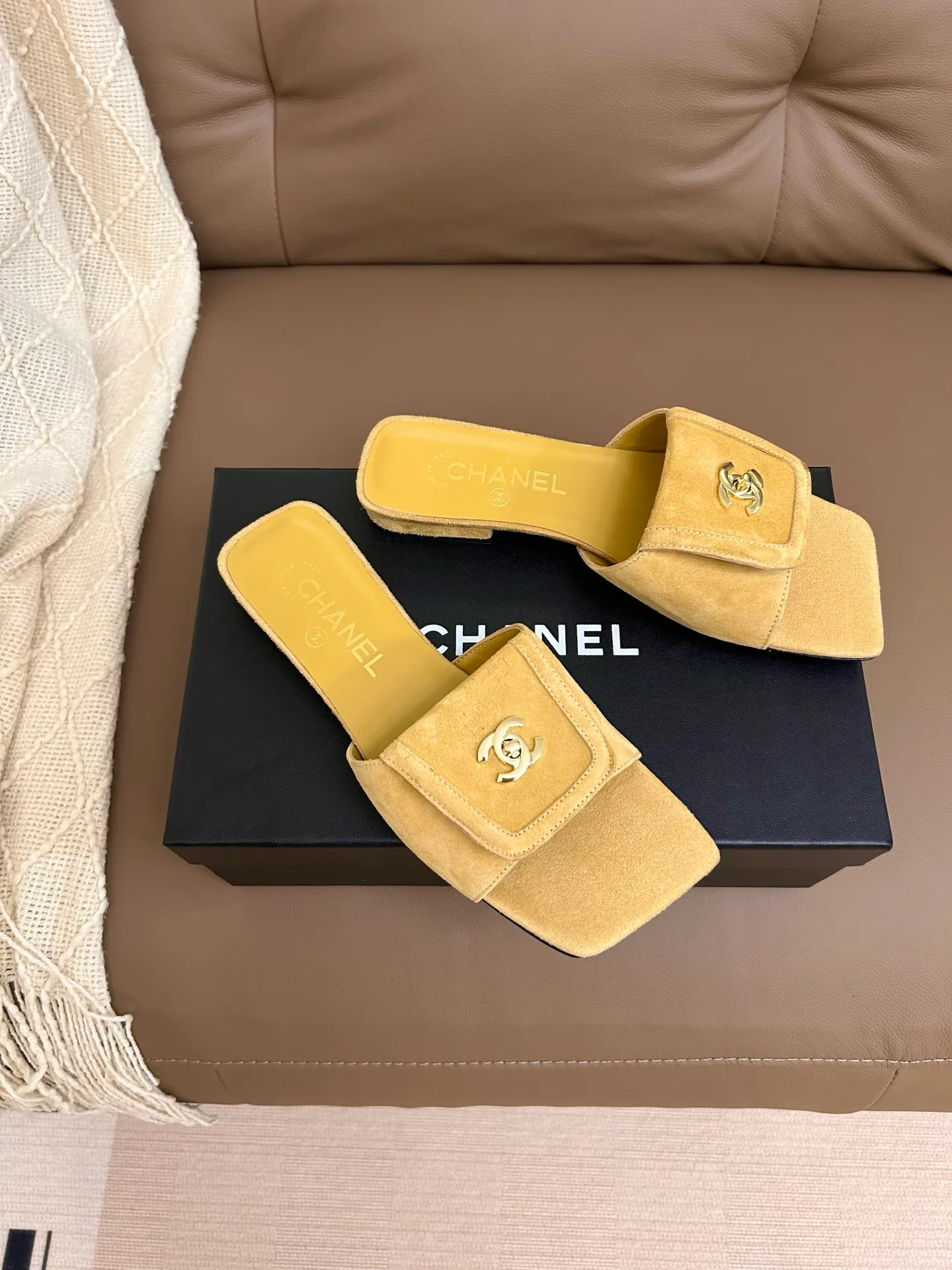 Туфли Женские Chanel 13108911