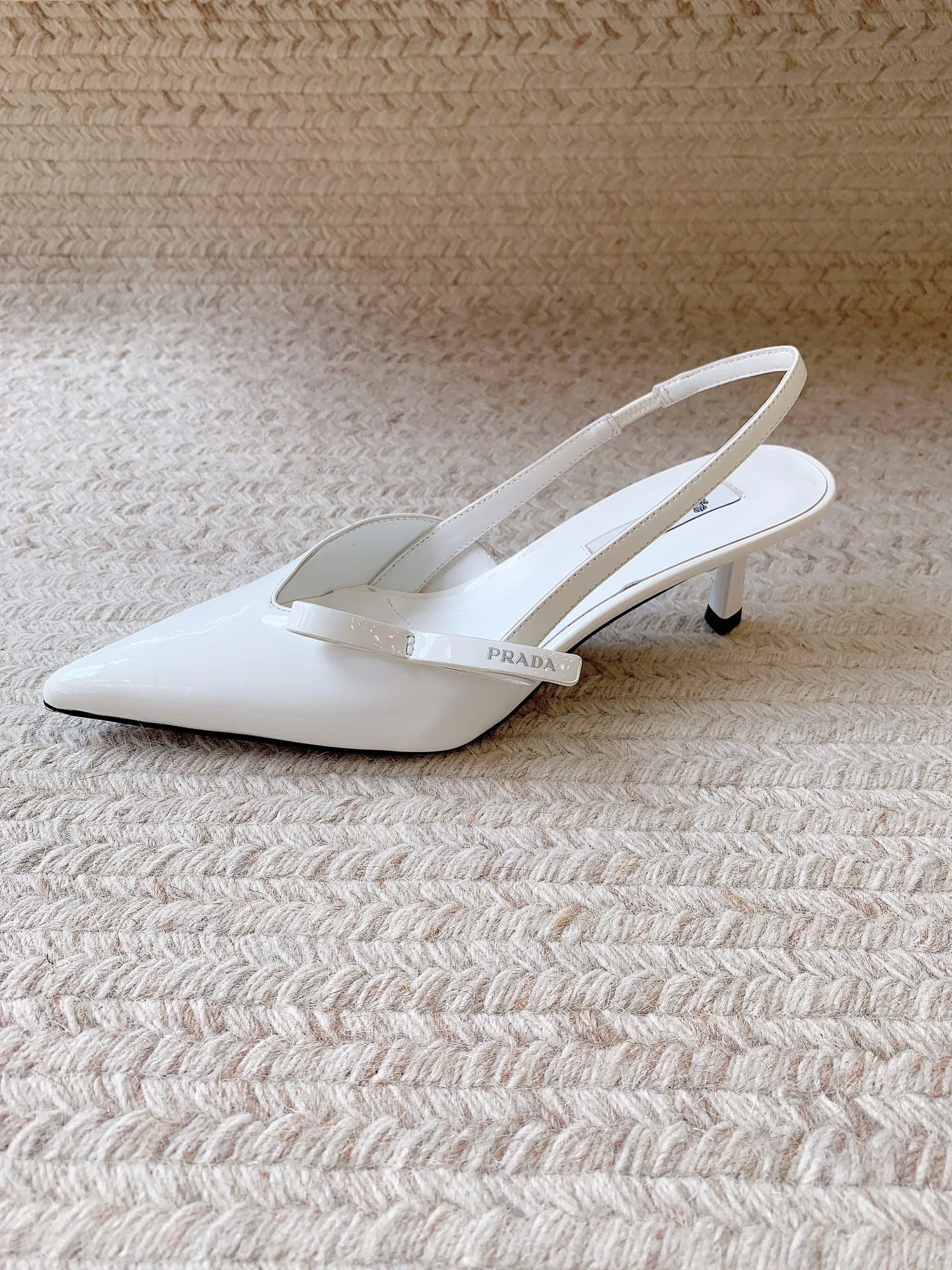 Босоножки Женские Prada 17802487