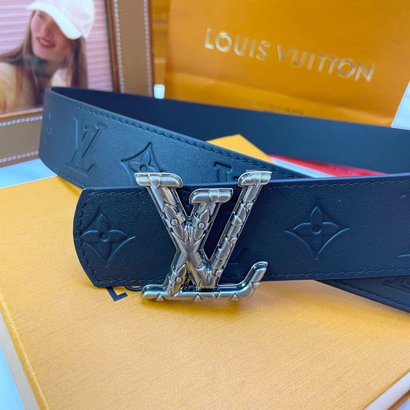 Ремни Louis Vuitton 11406611
