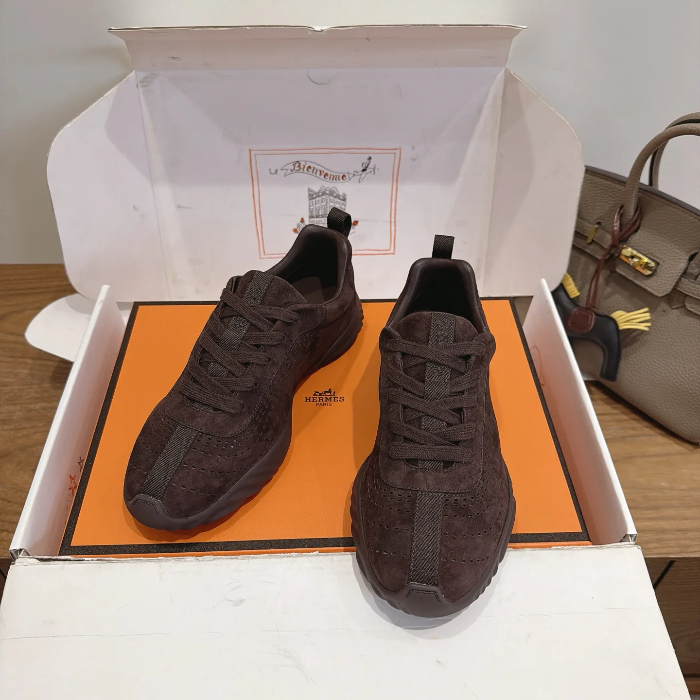 Кроссовки Женские Hermes 18230945