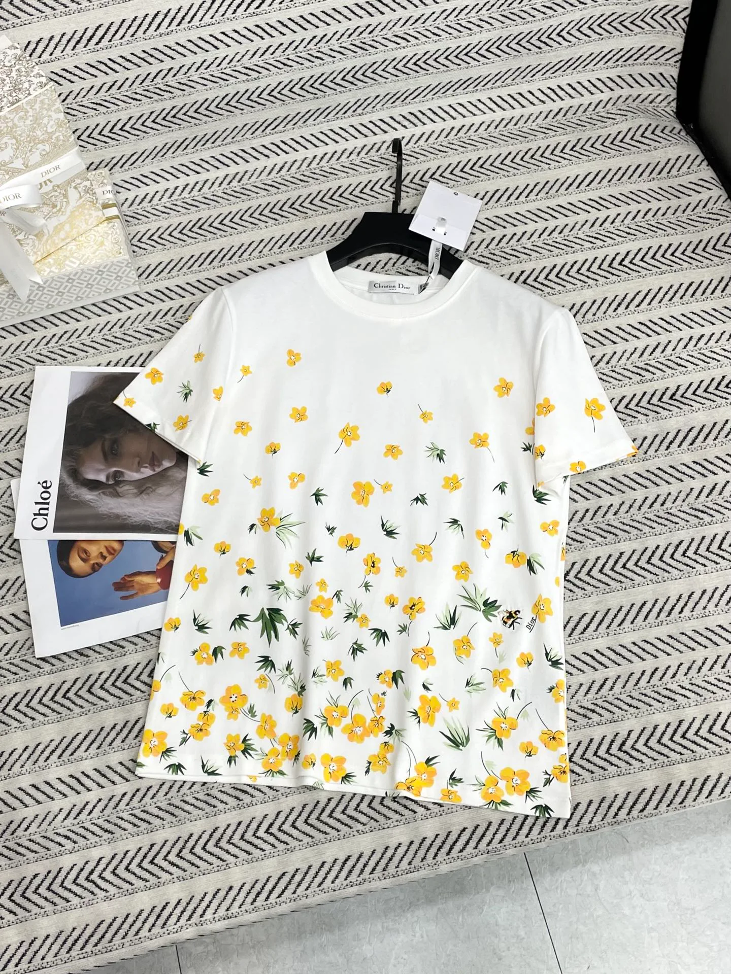 Футболки Женские Christian Dior 12351372