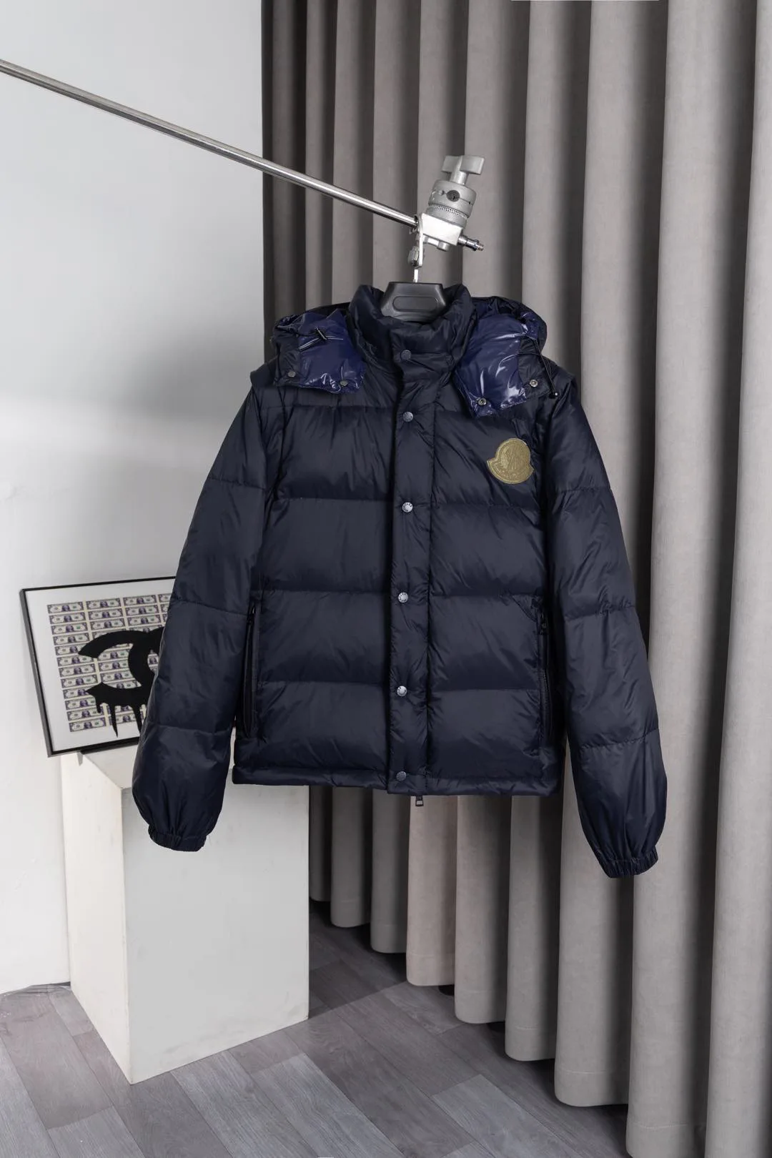 Куртки И Пуховики Женские Moncler 6378574