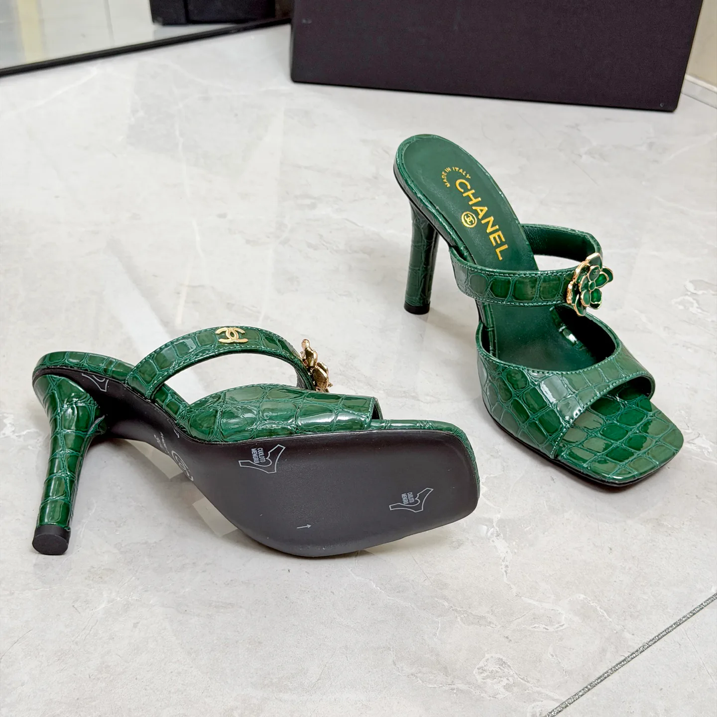 Босоножки Женские Chanel 17335031