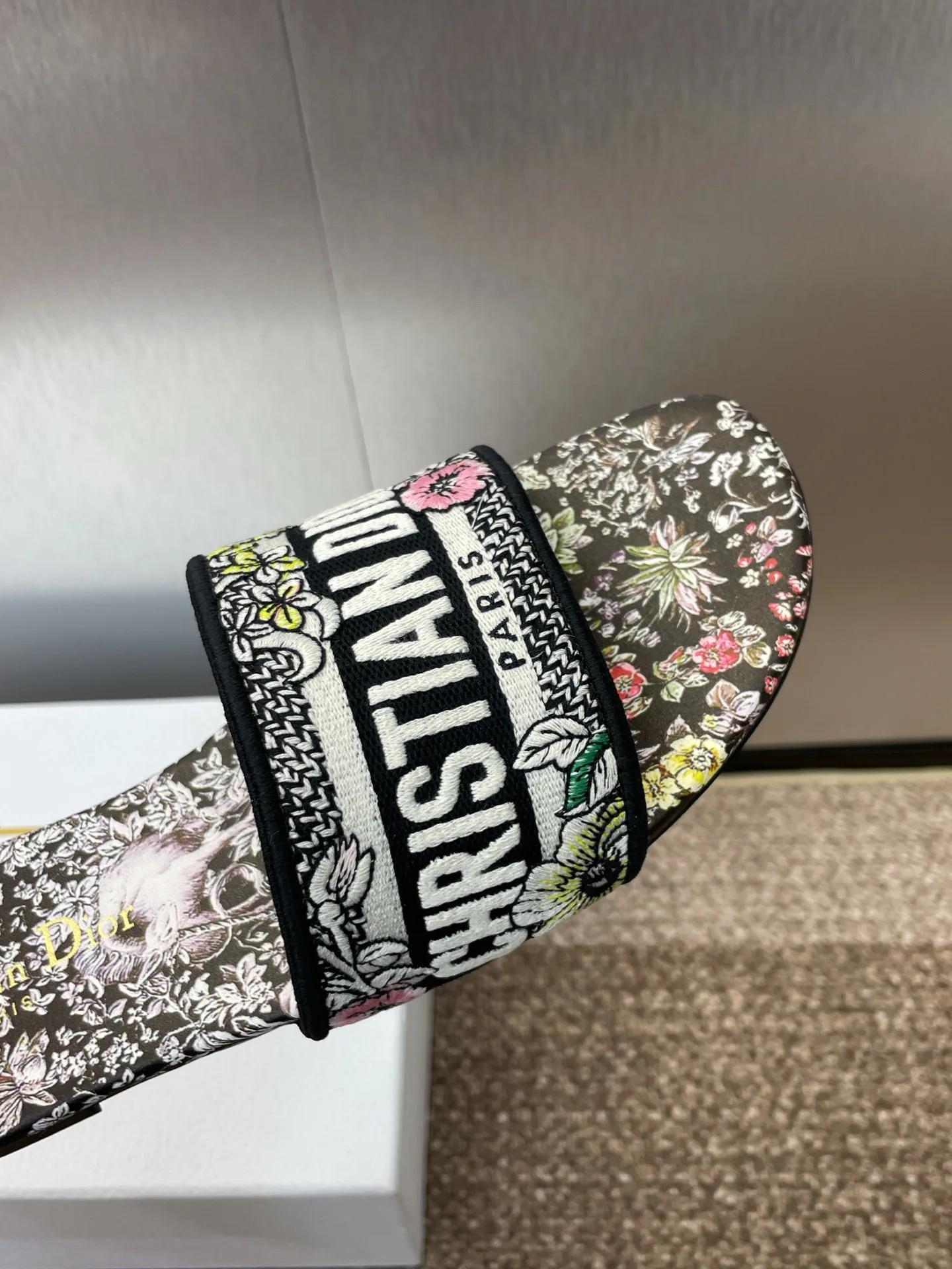 Шлепанцы Женские Christian Dior 20677