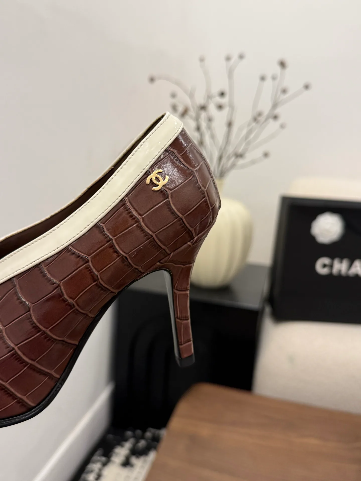 Туфли Женские Chanel 18275696