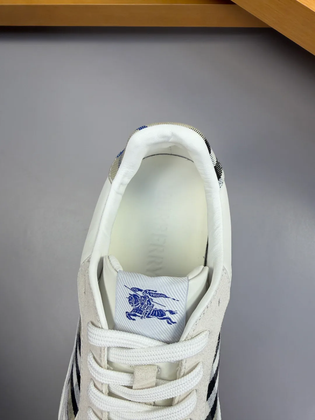 Кроссовки Мужские Burberry 17286842