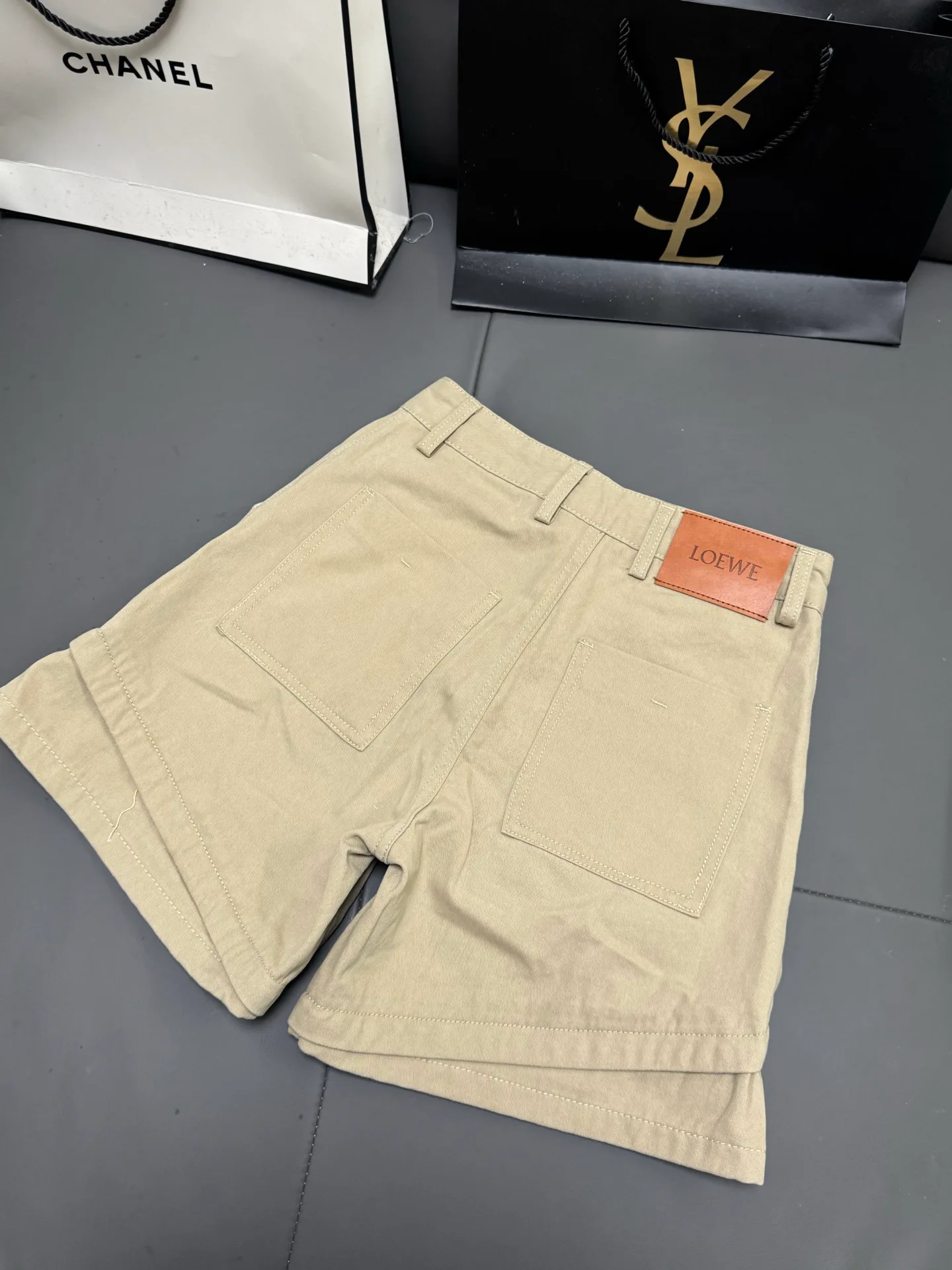 Шорты Женские Loewe 18174525