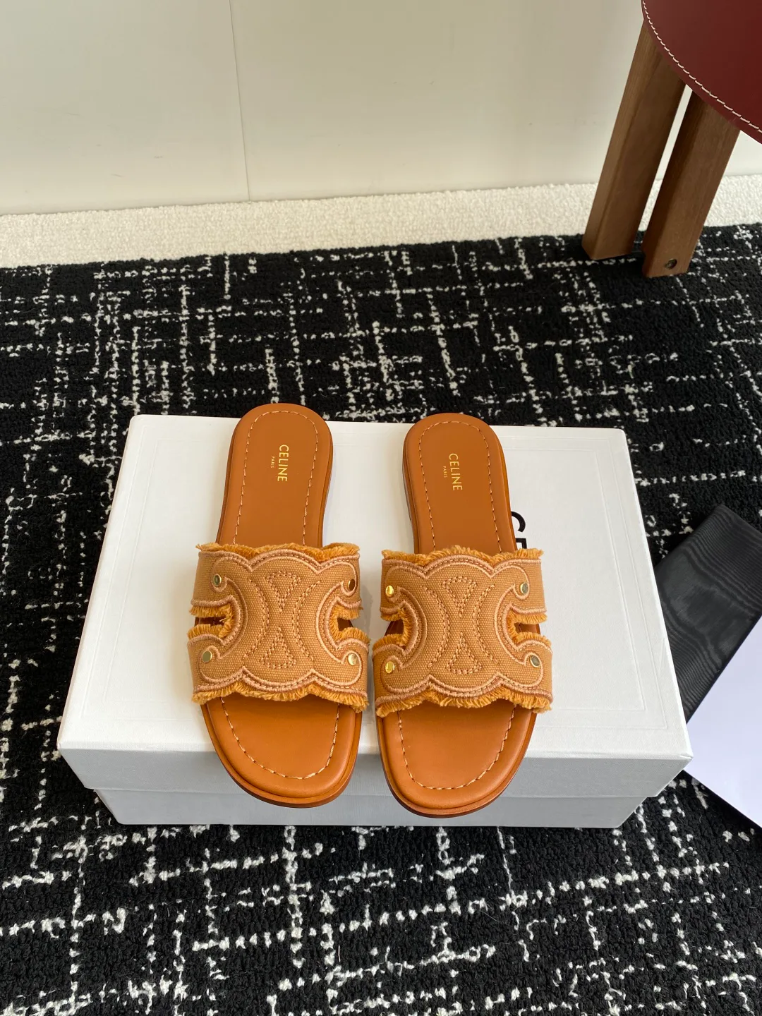 Шлепанцы Женские Celine 36247