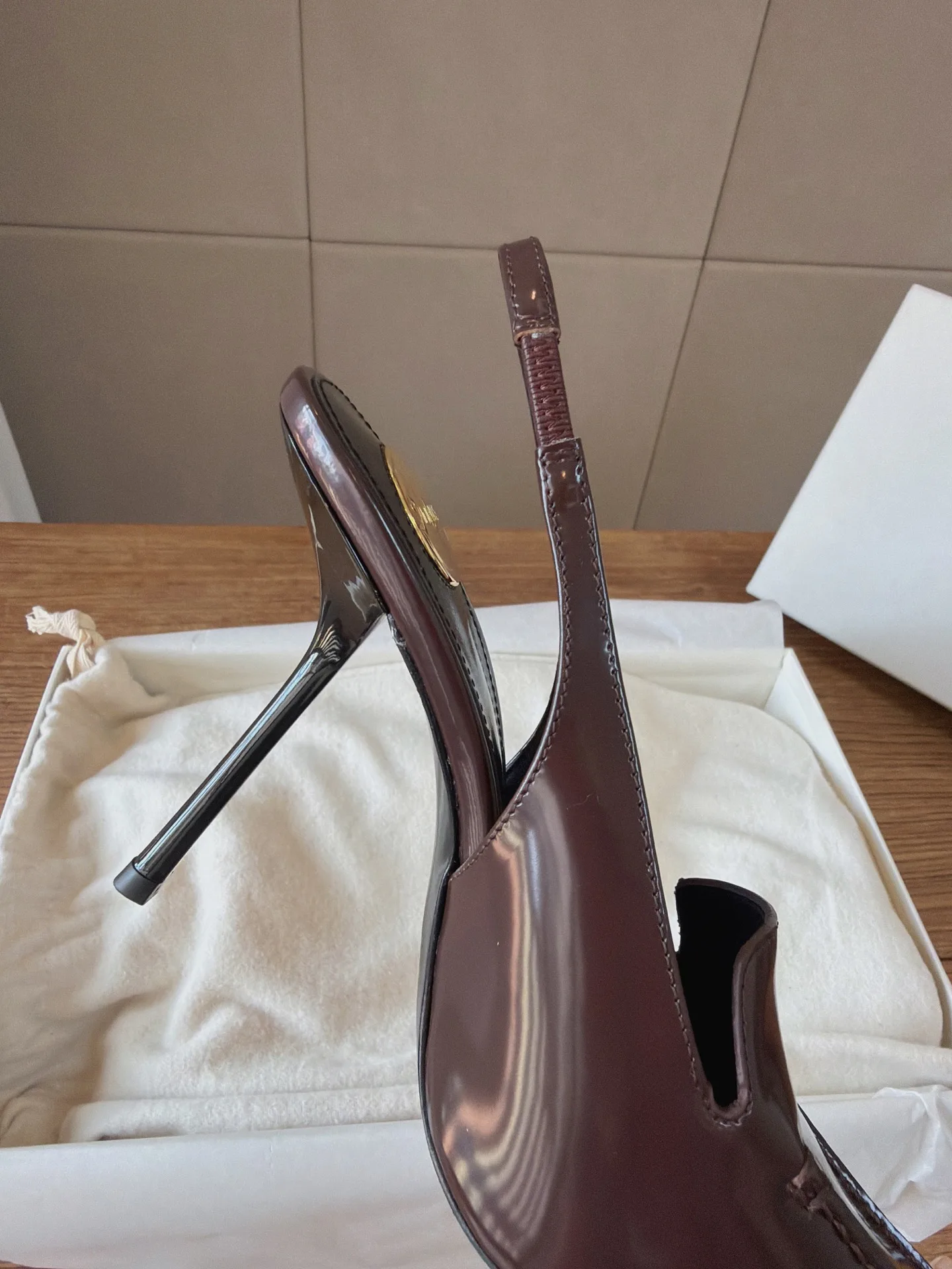Туфли Женские Saint Laurent 19416030