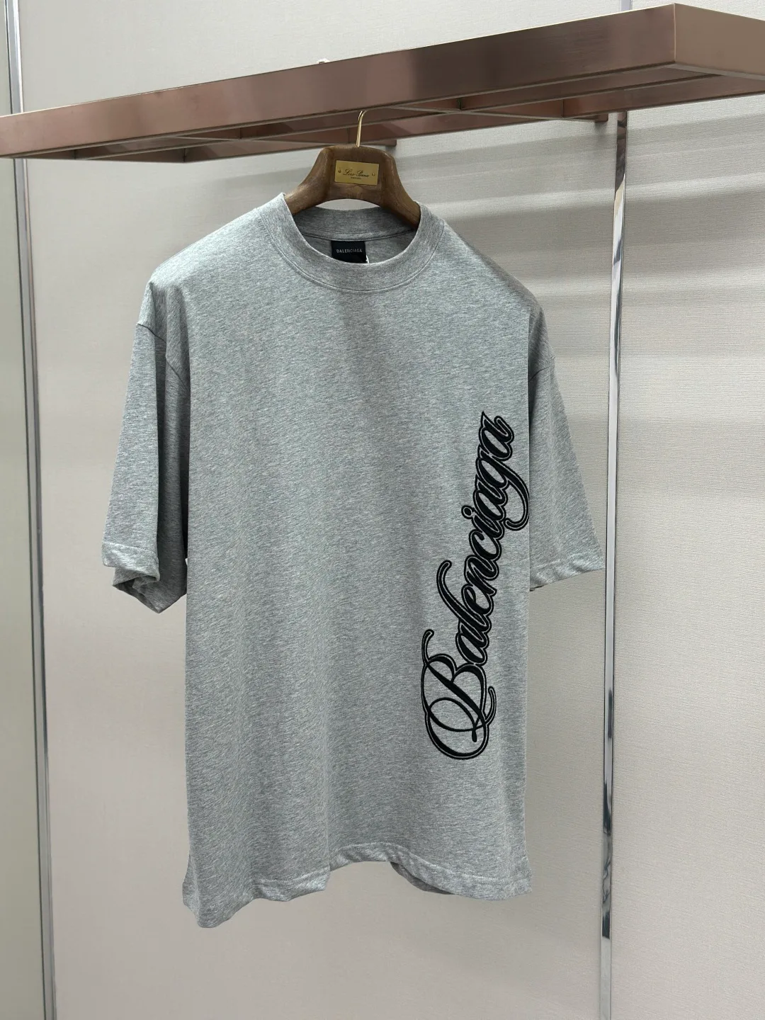 Футболки Женские Balenciaga 18191125